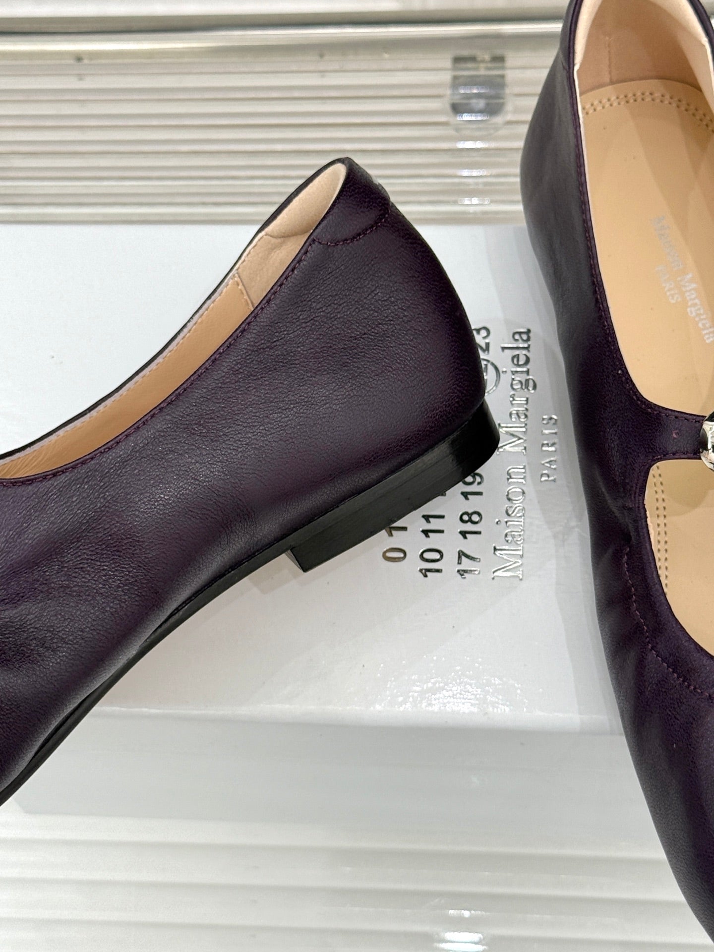 MM6 26s Tabi Mary Jane Ballerina Flats Coffee Leather 991572