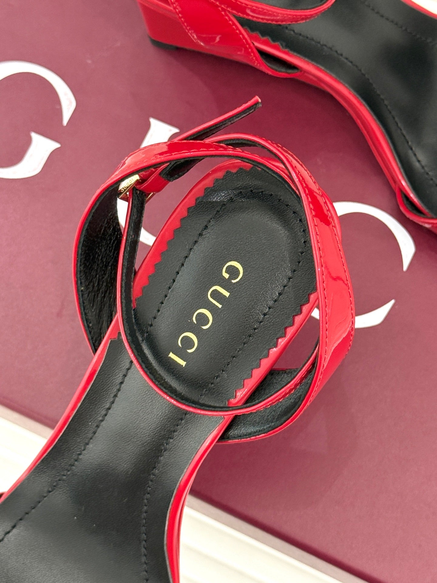 GG 26s Donna Wedge Sandal 8cm Red Sheepskin 991736
