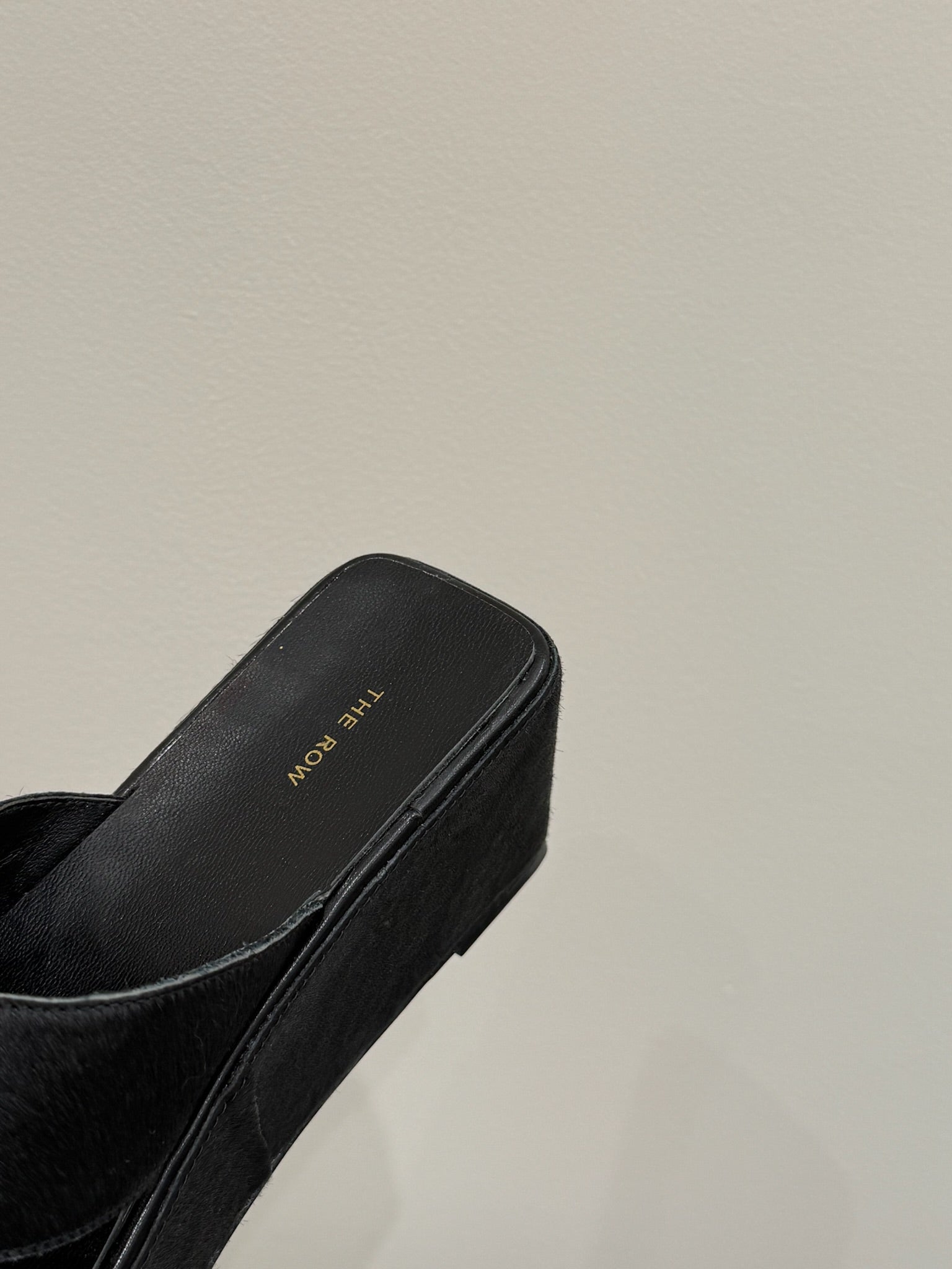 The Row Thick-soled Cross-strap Sandals 6cm Black Horsehair 337448