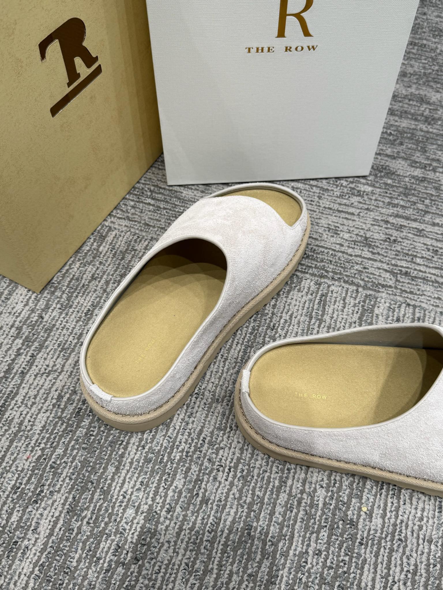 The Row Slide Sandals White Cow Suede 337471