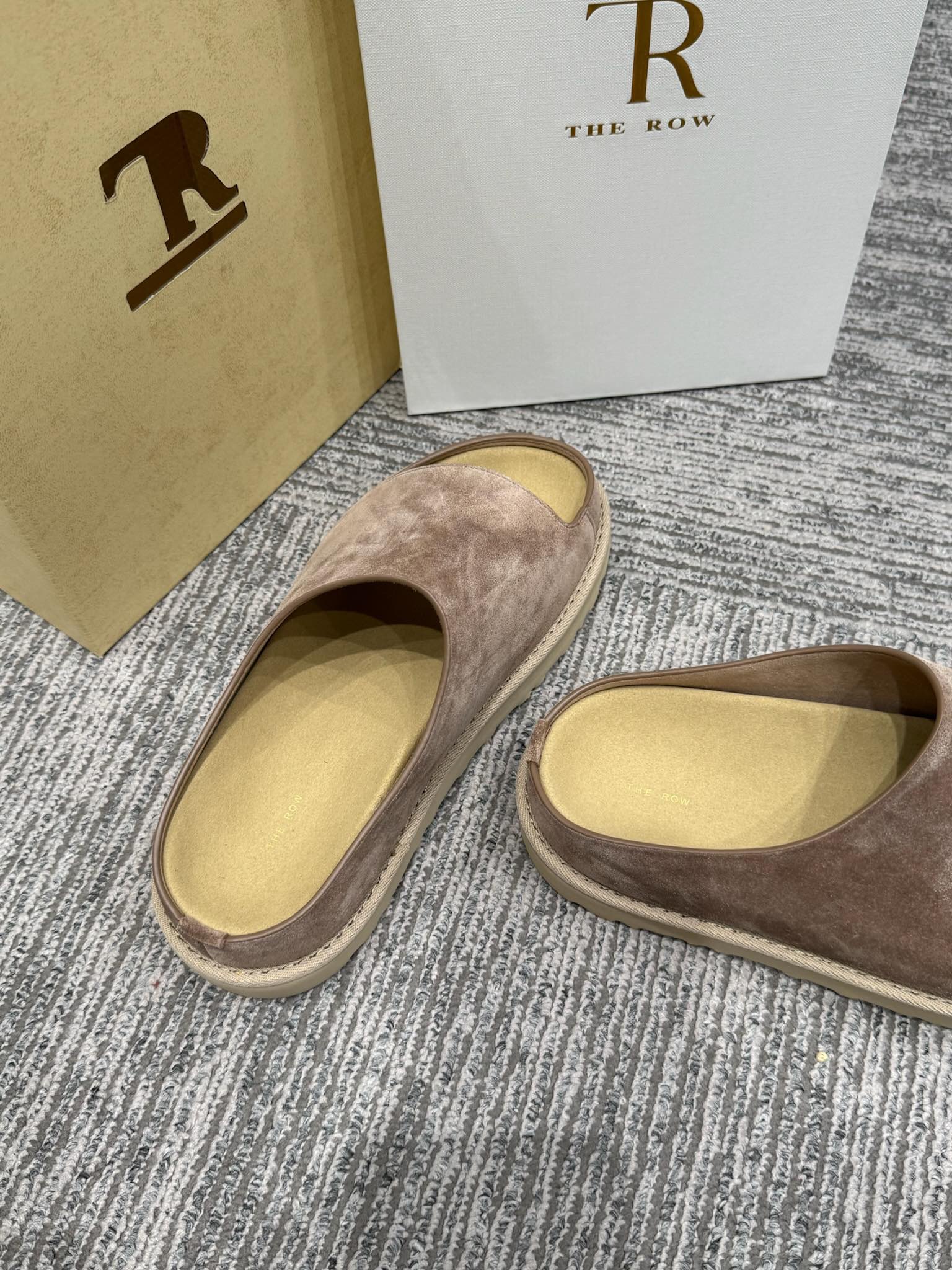 The Row Slide Sandals Taupe Cow Suede 337475