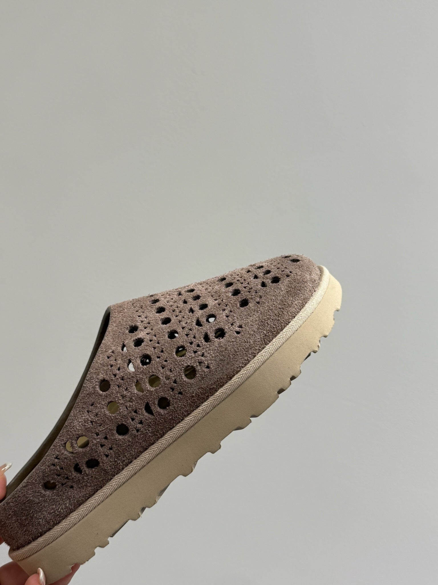 The Row Laser-cut Toe Slippers Taupe Cow Suede 337485