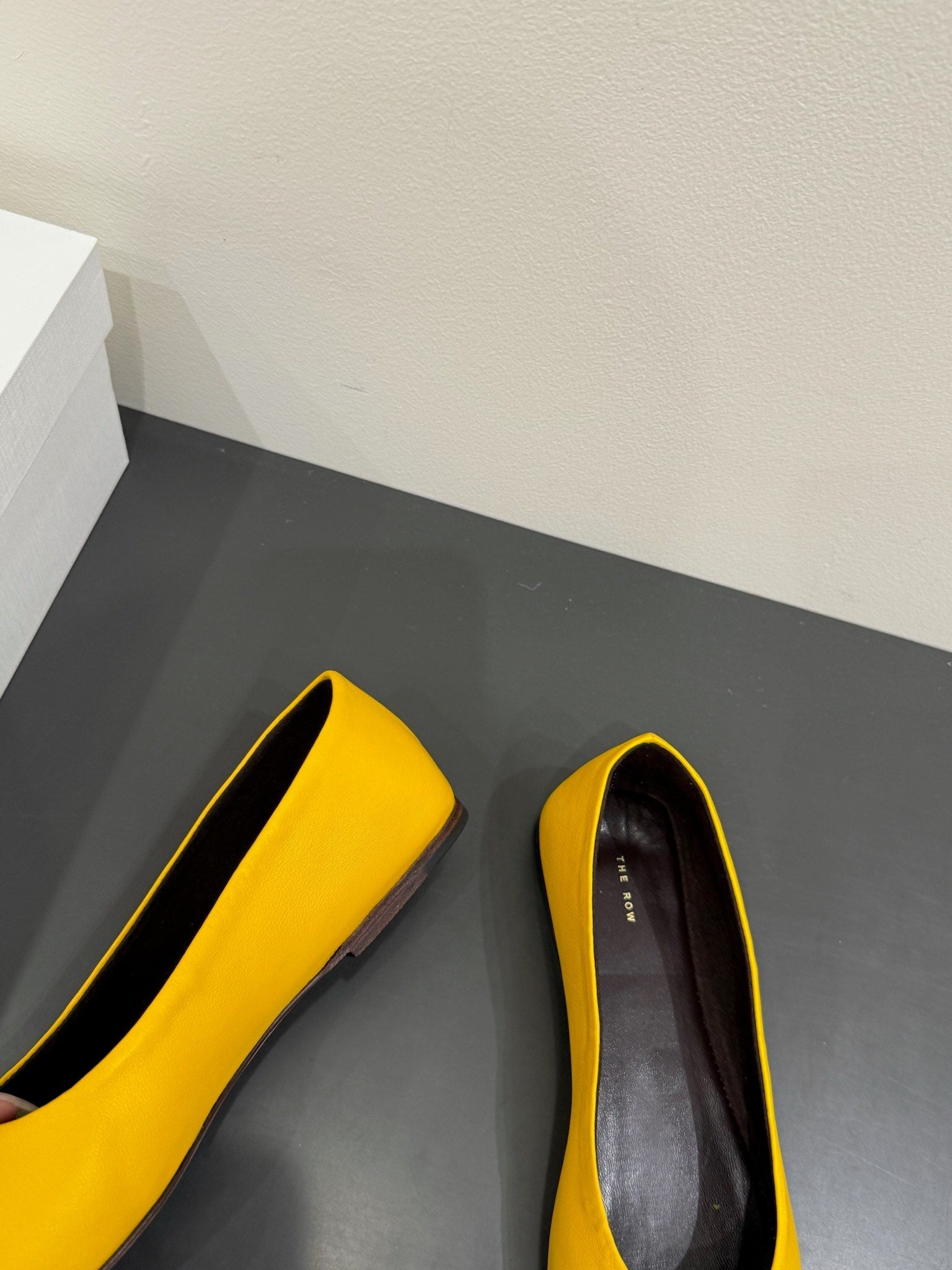 The Row Ballet Flats Yellow Cowhide 337494