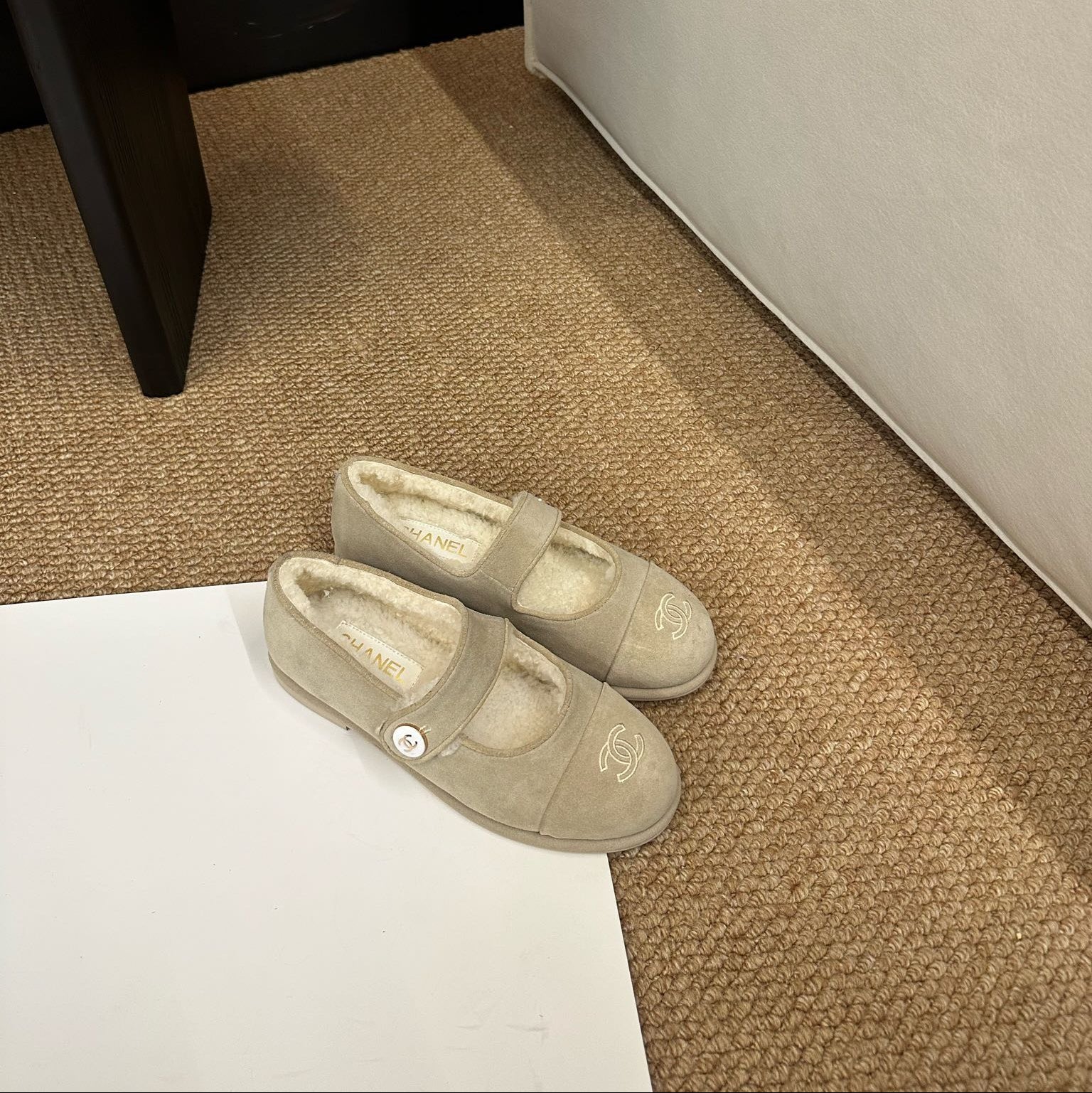 CC 26s Mary Jane Flats Caramel Beige Suede Shearling Lining
