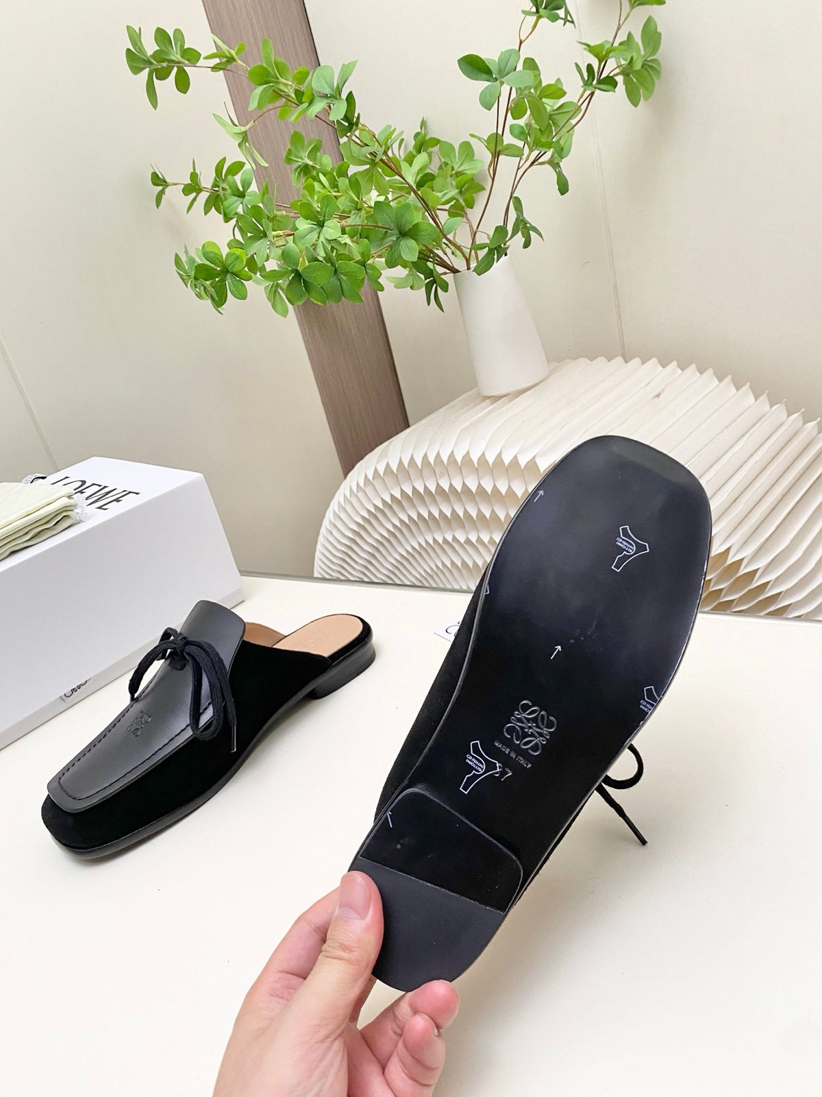 Loewe 26s Flat Mules In Brown Calfskin And Suede