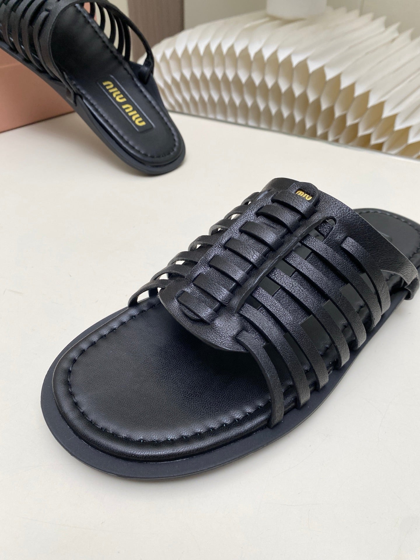 Miu 26s Open-Back Sandal Black Leather 881413