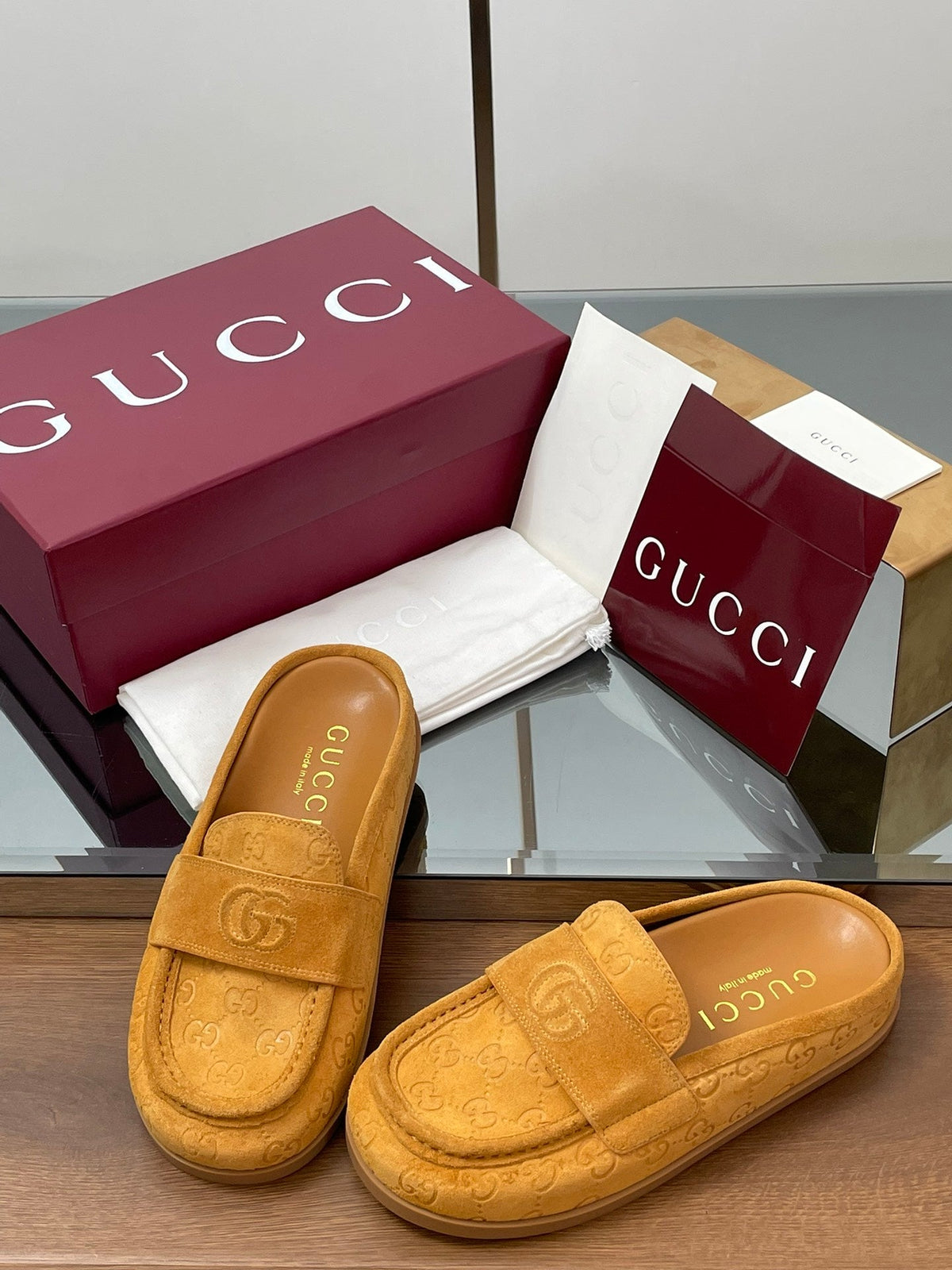 Gucci 26s Celia Mules Mustard GG Suede 156839