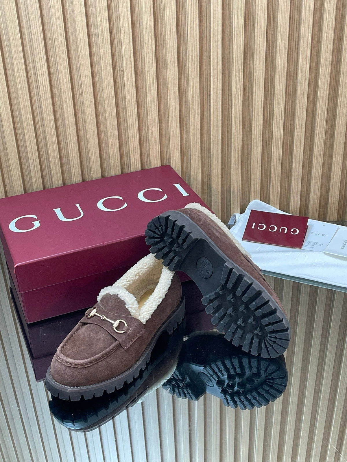 Gucci 26s Loafers Dark Brown Suede Shearling 156829