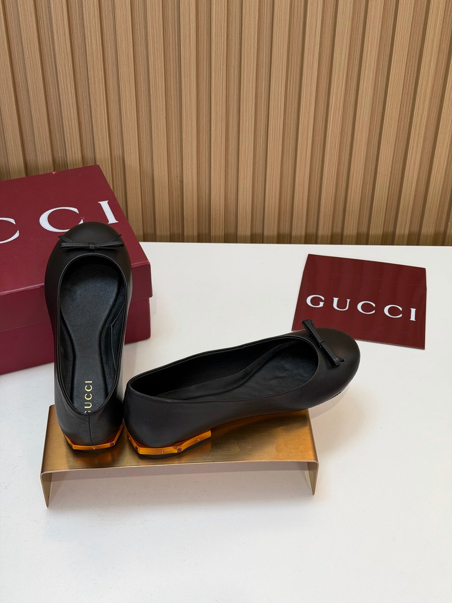 GG 26s Ballerina With Bamboo Flats Black Sheepskin 997175