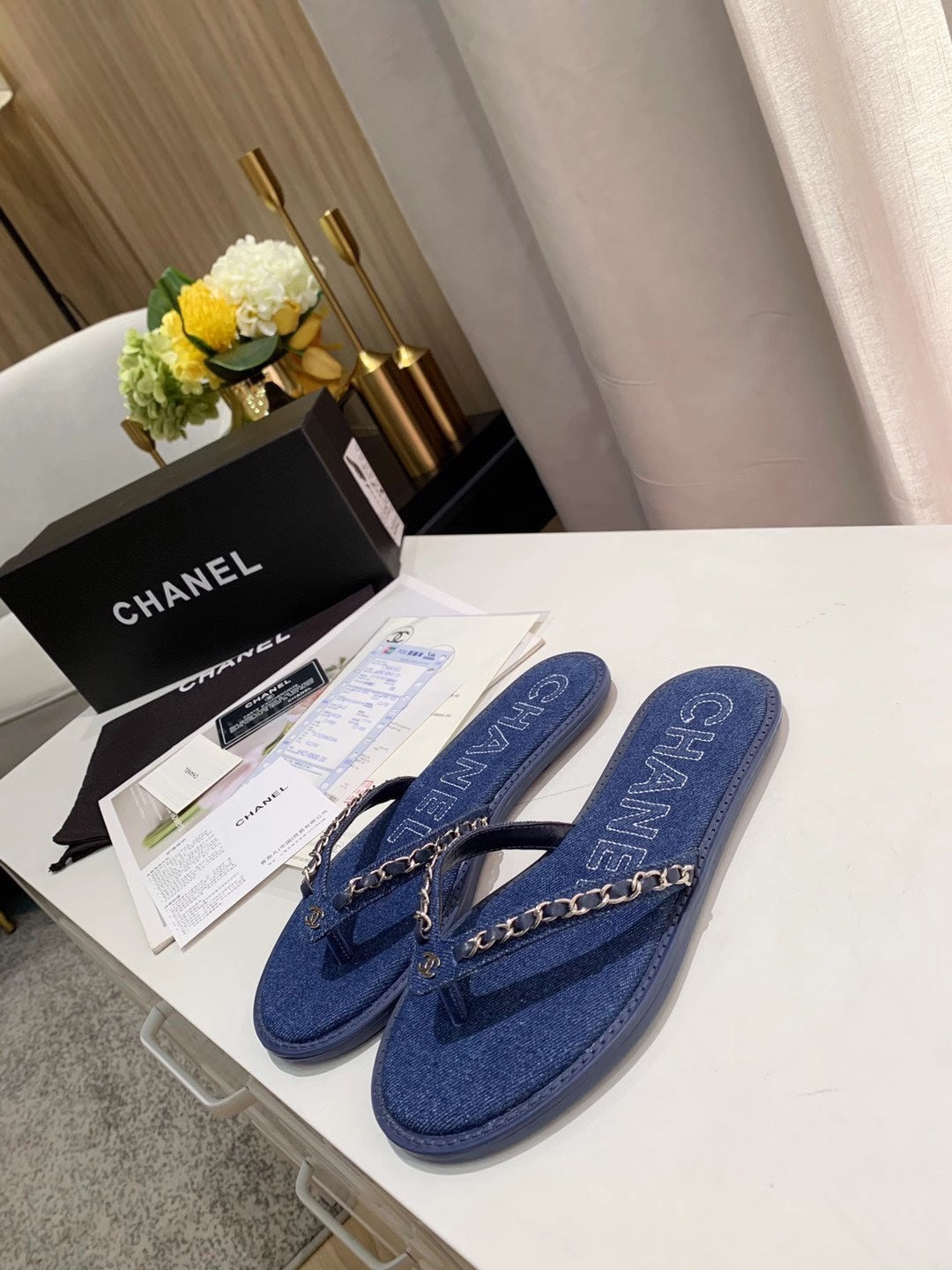 CC Chain Link Thong Flat Dark Blue Denim 696738