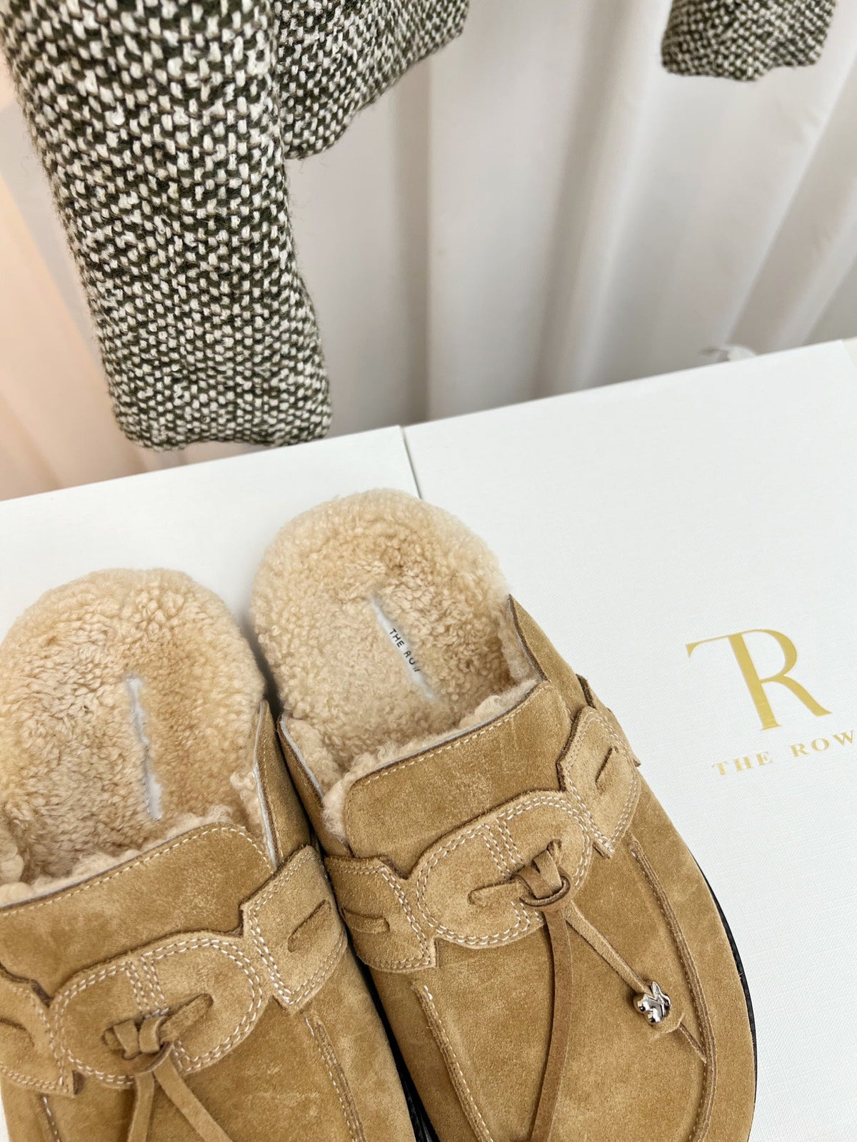 The Row 26s Drawstring Mule Flat Beige Suede 146482
