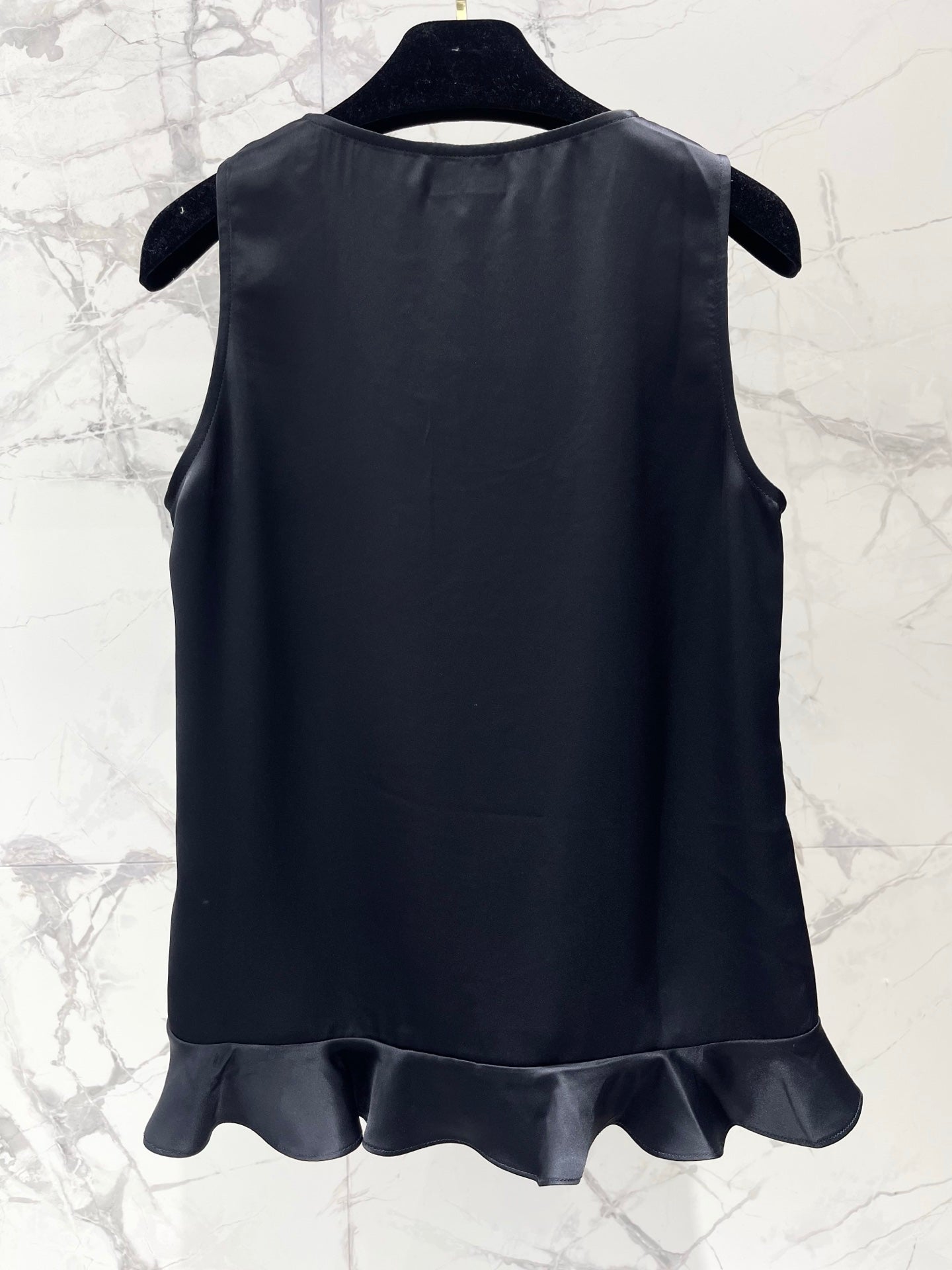 CC 26s Ruffled Acetate Sleeveless Vest Black Silk 408688