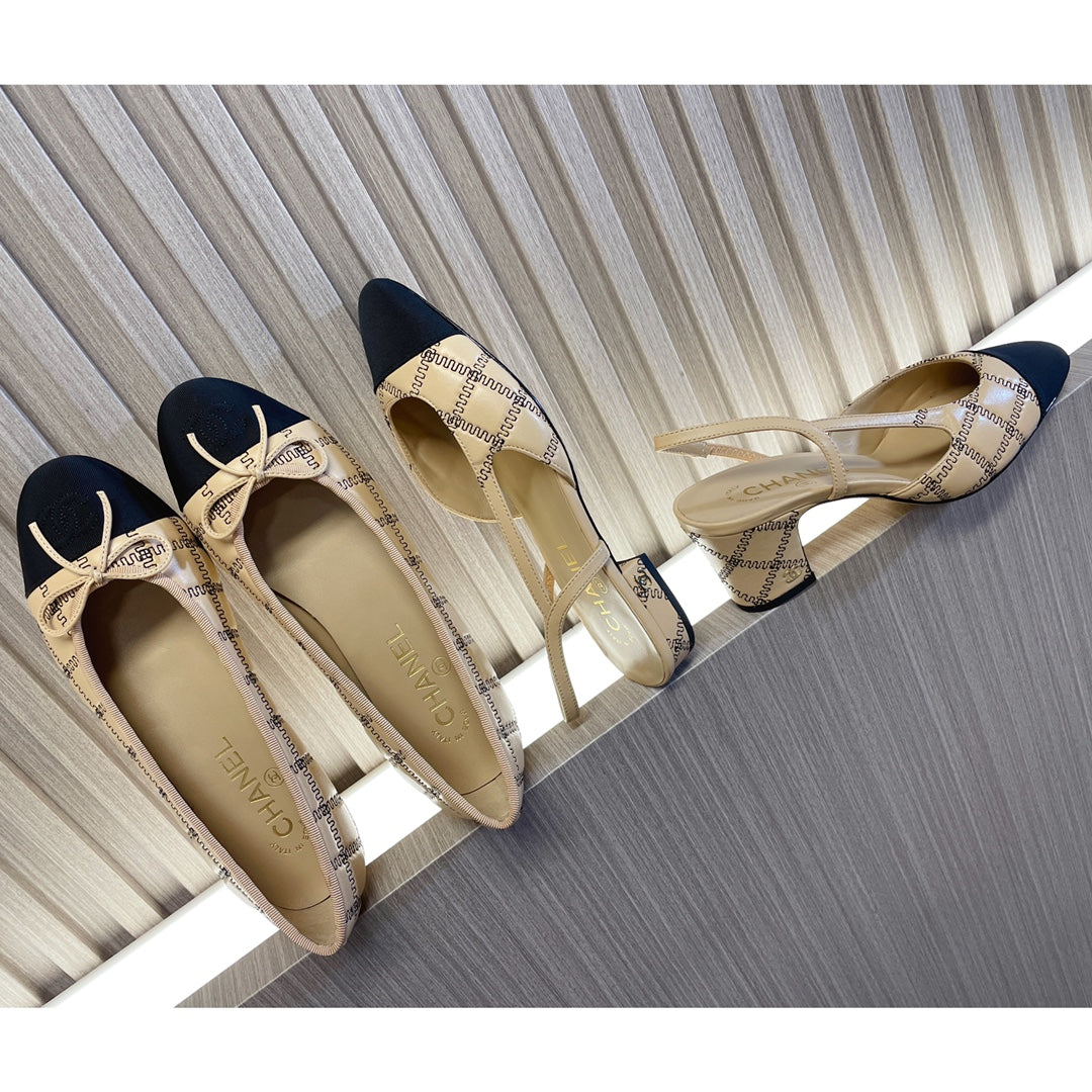 CC 26s Ballerinas Slingbacks CC Logo Beige Black Canvas Leather 108839