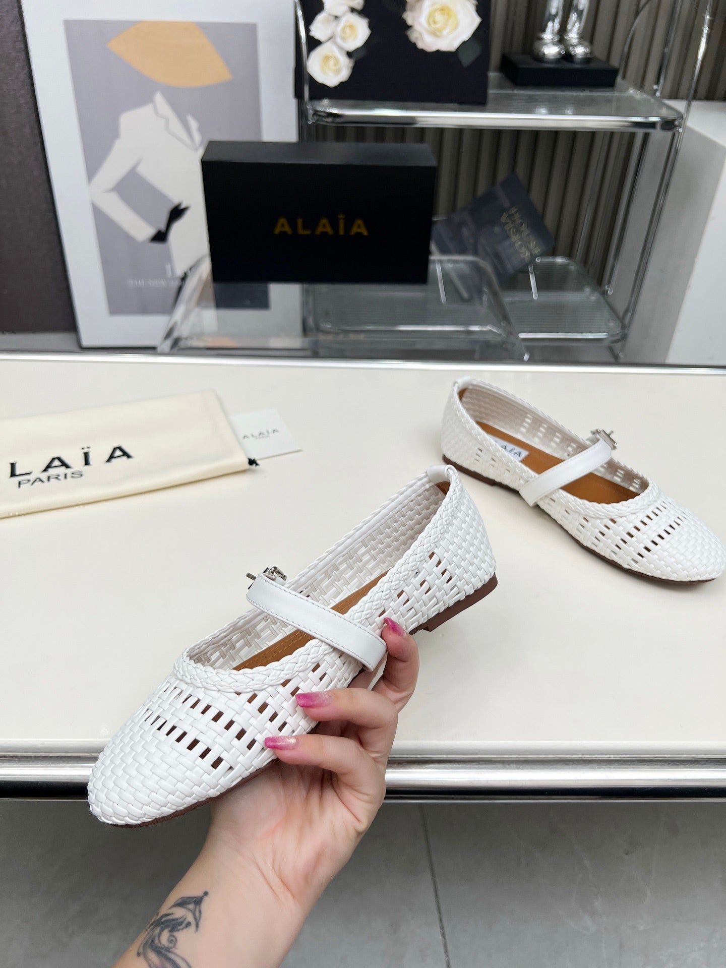 Alaia Mary Jane Flats Woven Pattern White Calfskin 714957