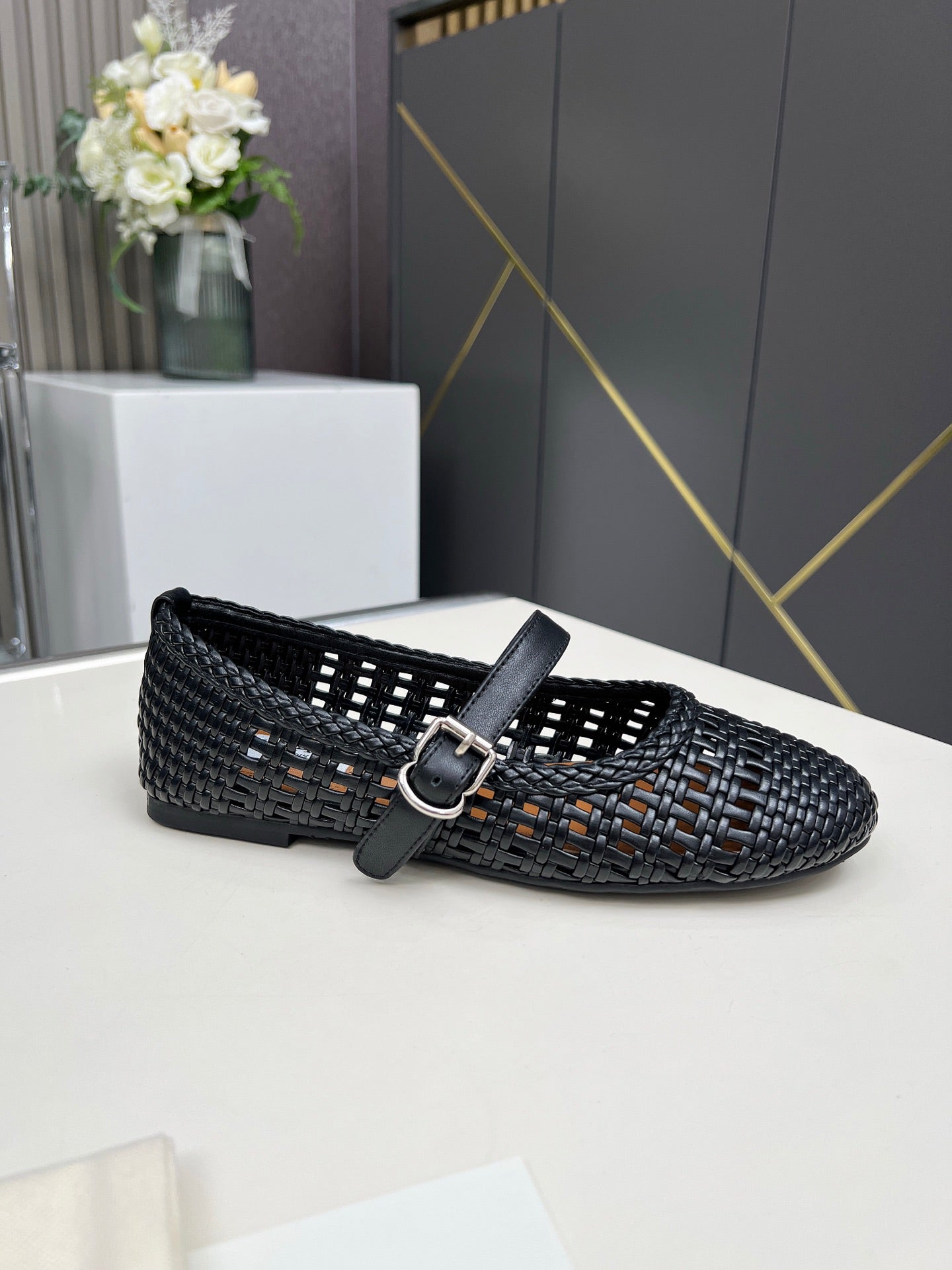 Alaia Mary Jane Flats Woven Pattern Black Calfskin 714954
