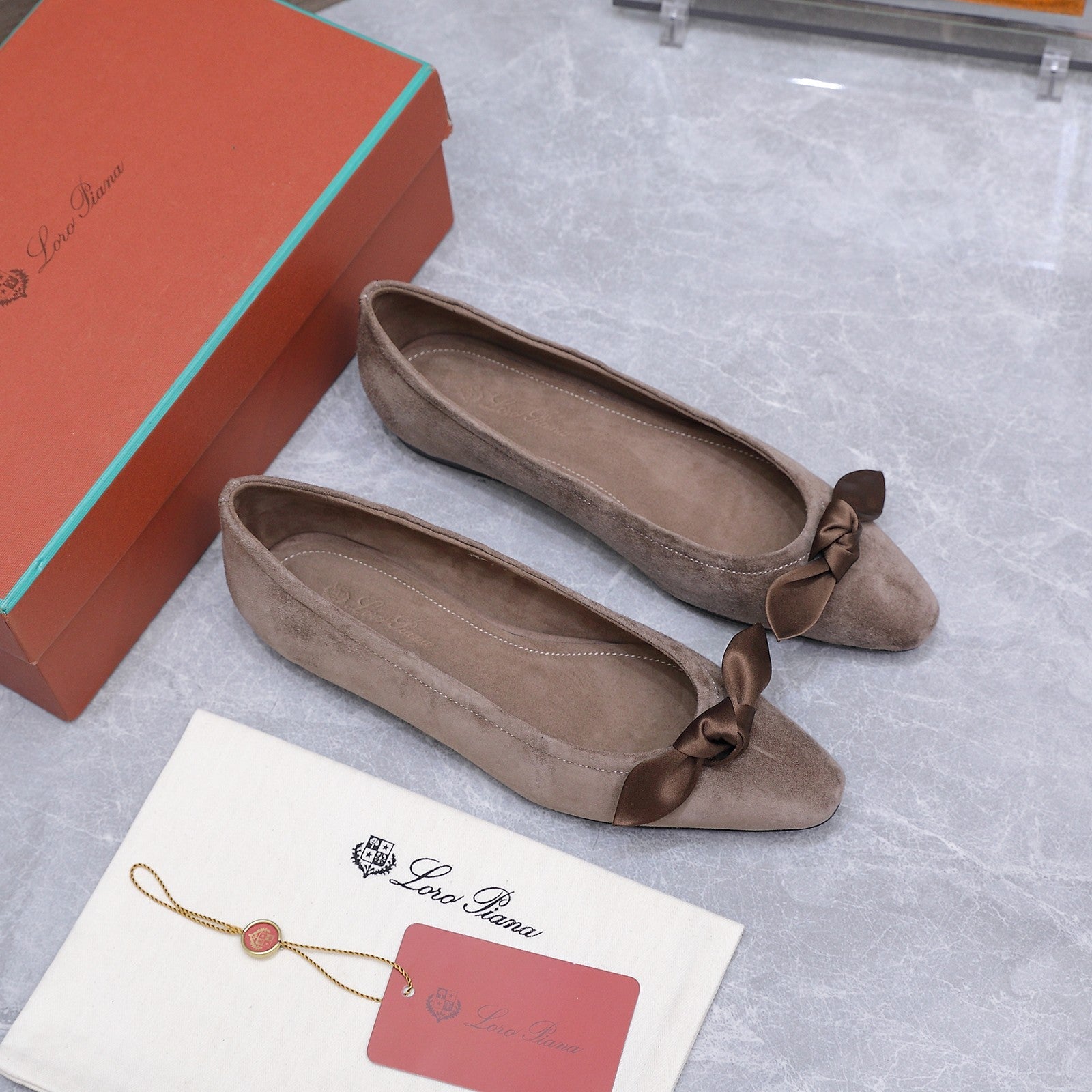 LP 26s Primula Ballet Flat Taupe Suede 864938