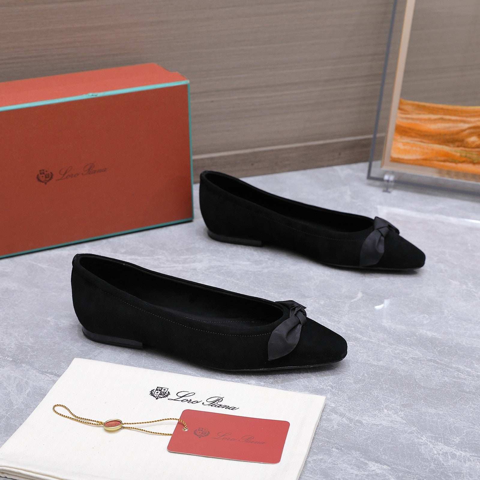 LP 26s Primula Ballet Flat Black Velvet 864941