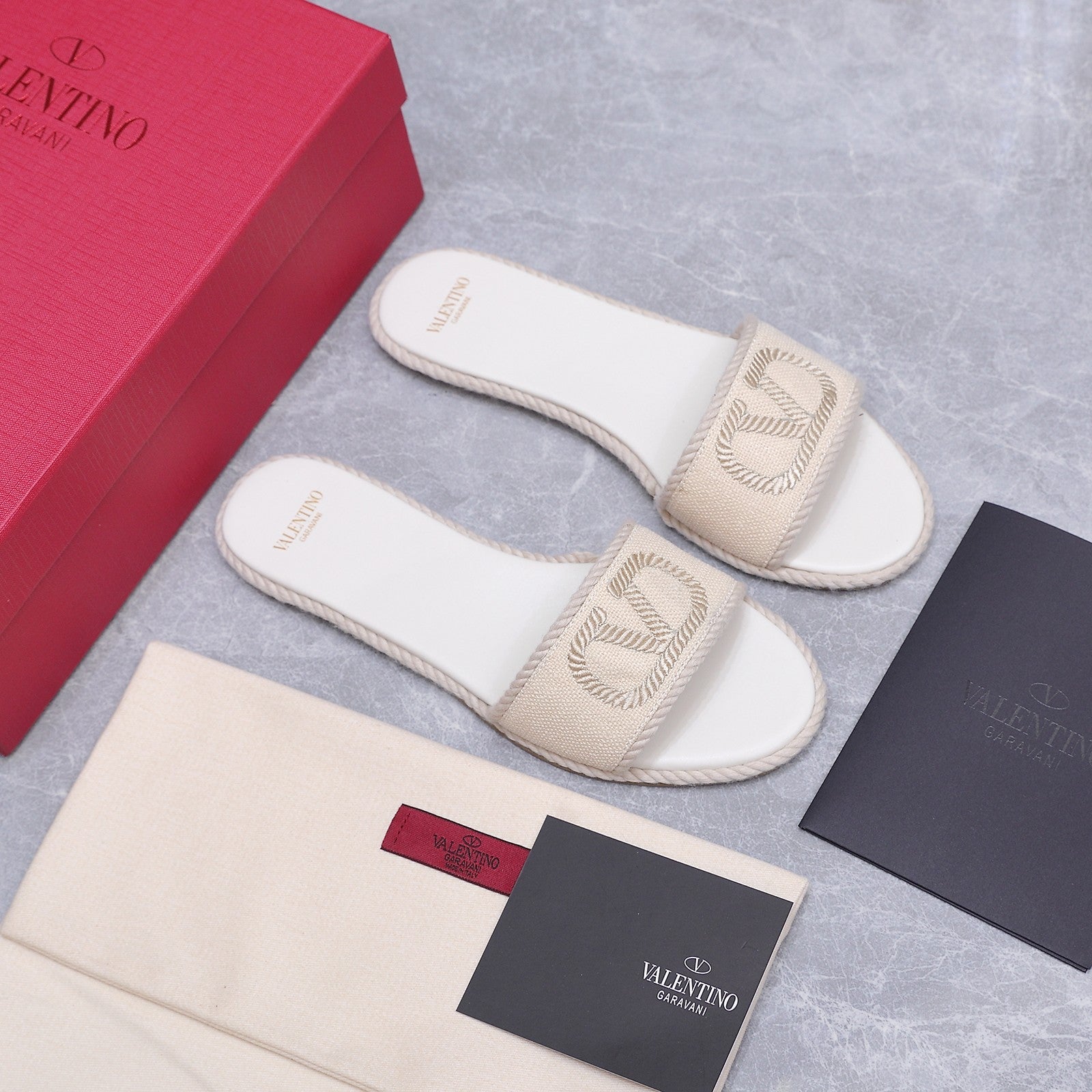 VLogo Torchon Slide Sandal Cream Leather Canvas 941251