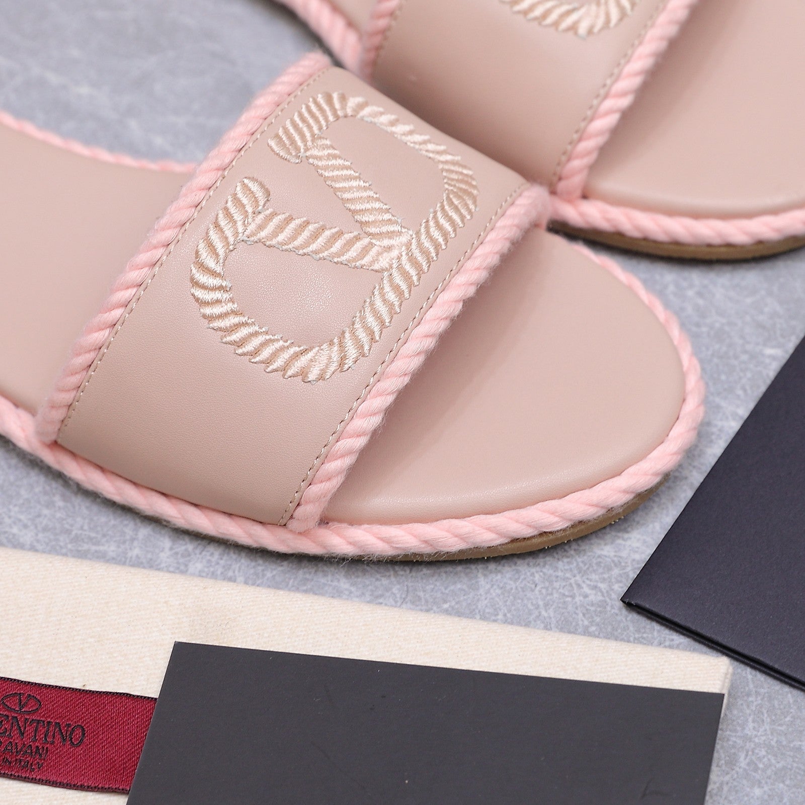 VLogo Torchon Slide Sandal Light Pink Leather Canvas 941250