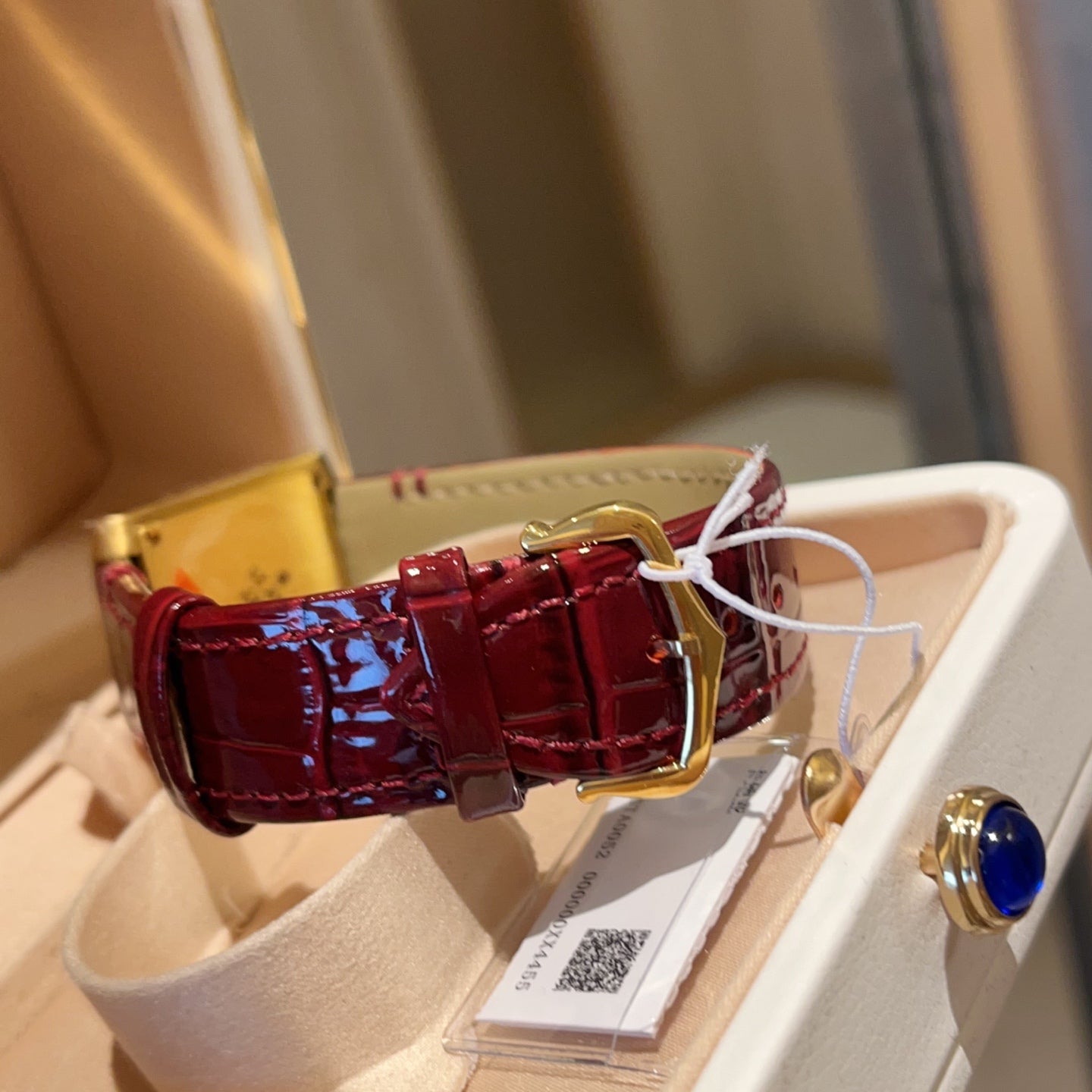 Cartier Tank Francaise 21.2mm & 27mm Gold Leather