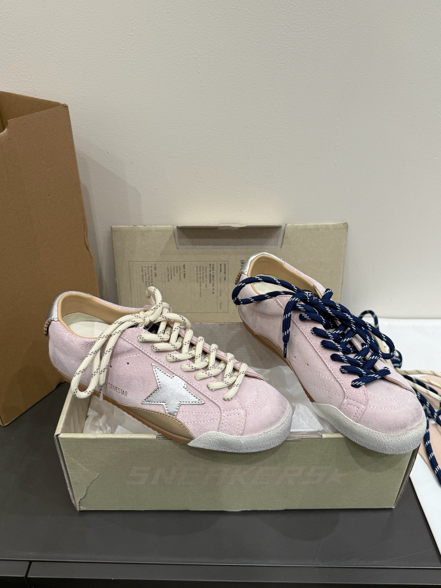DC 25 Golden Goos Superstar Trainers Pink Cowhide & Rubber 334968