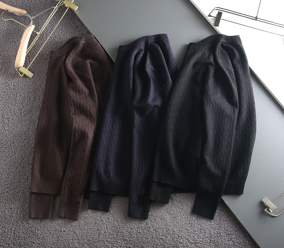 Dior 26s Men Textured Crewneck Sweater Knitwear 434250