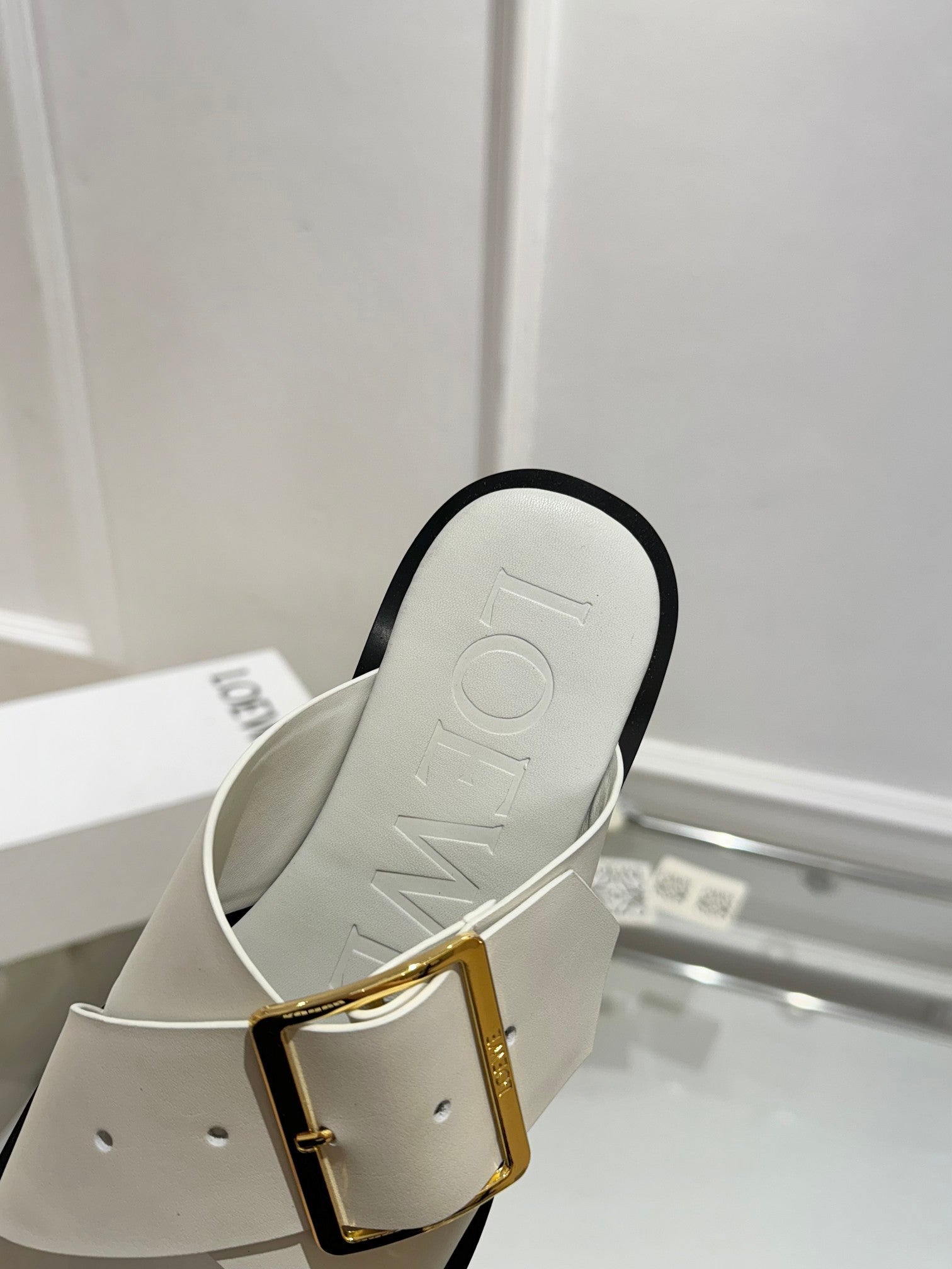 Loewe Petal Buckle Slide Light Grey Leather 881317