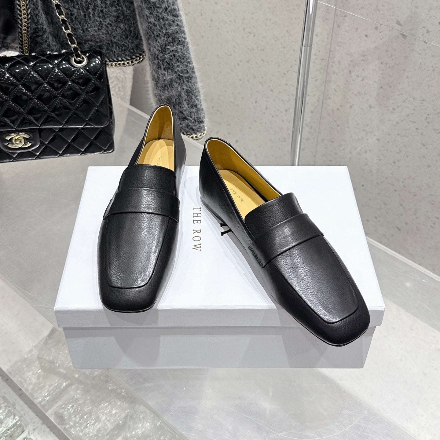 The Row Classic Loafer Black Leather 338398