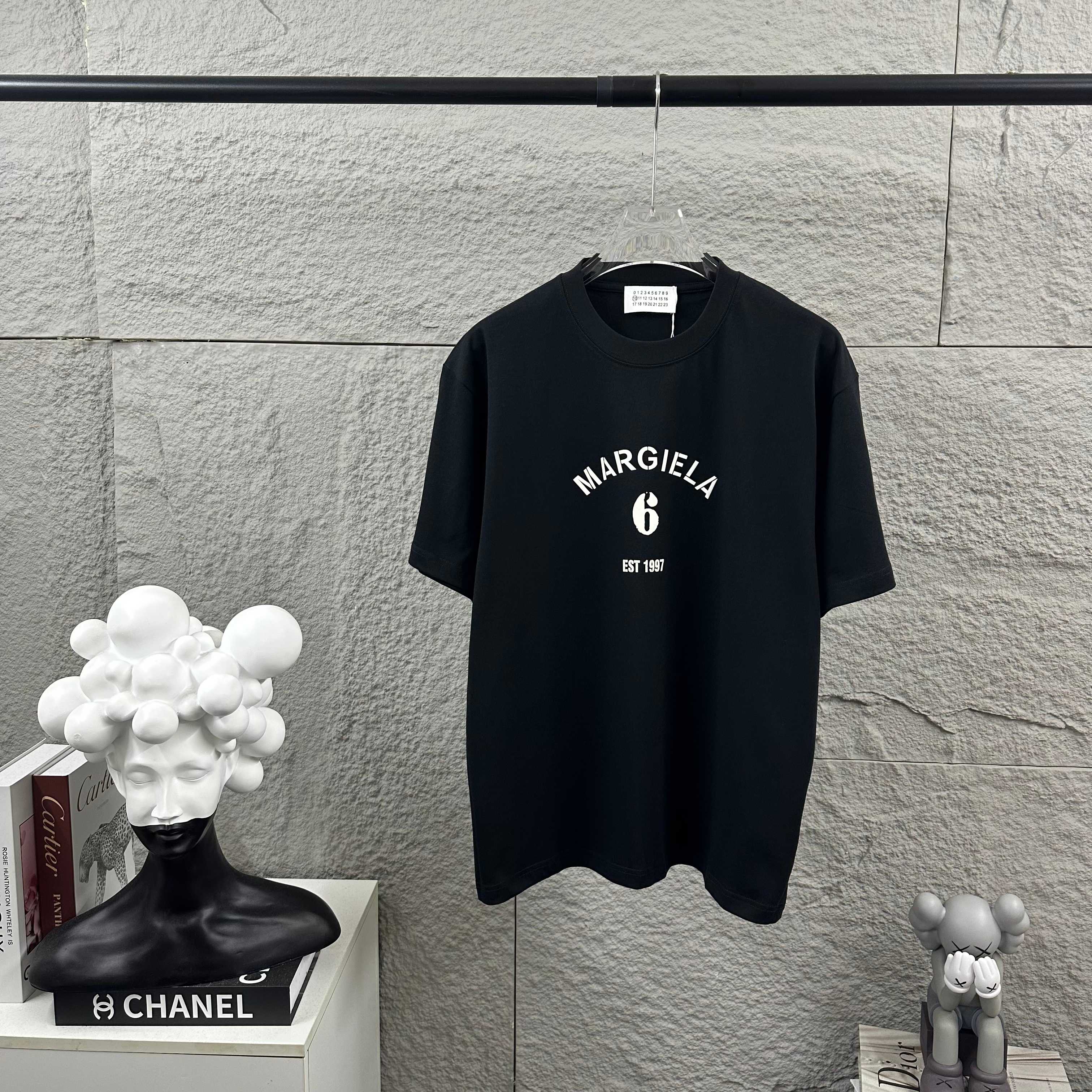 MM6 3D Foamed Short-Sleeve T-Shirt Black Cotton 387984