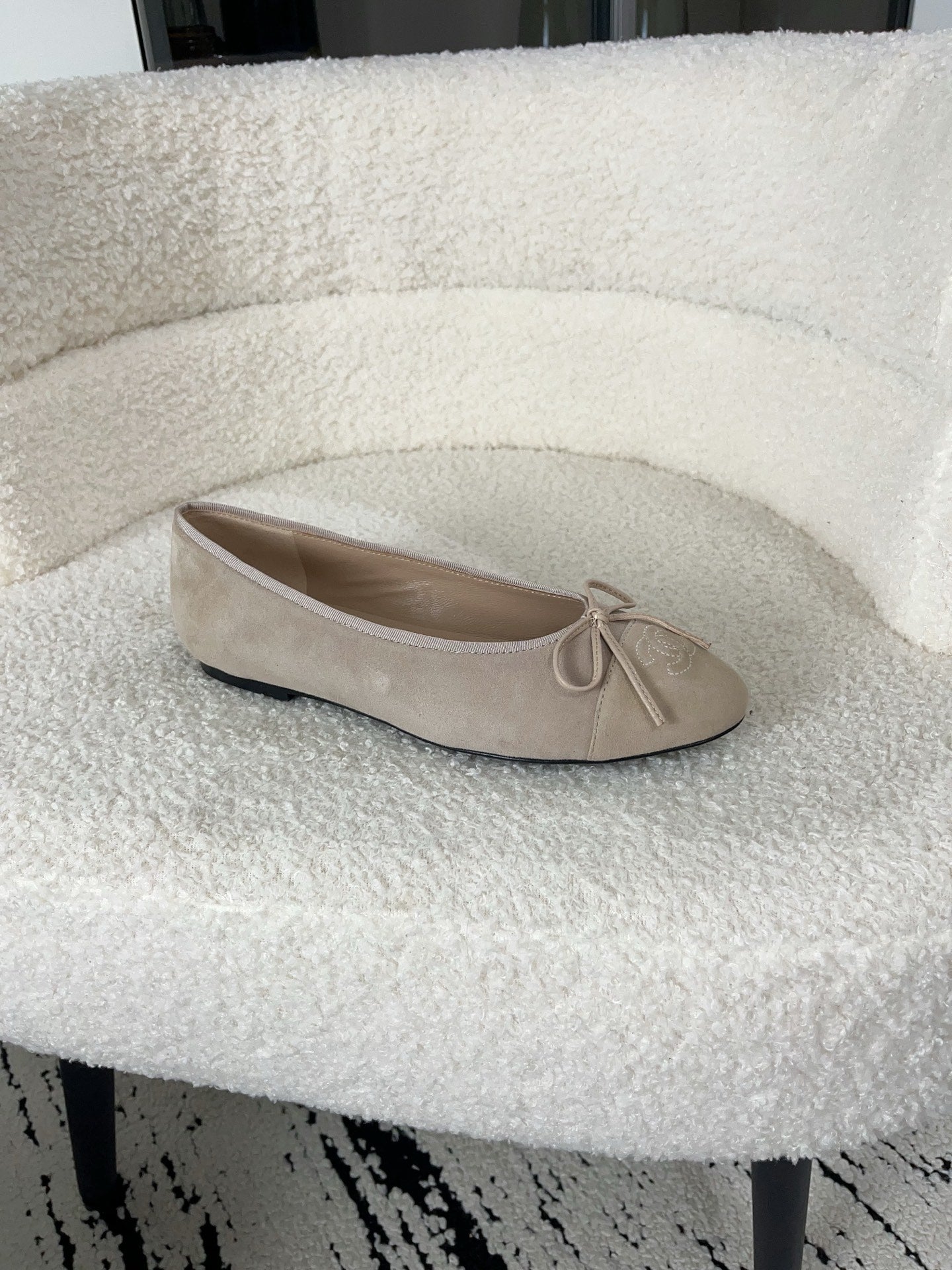 CC 26A Ballet Flat Light Khaki Suede 900737