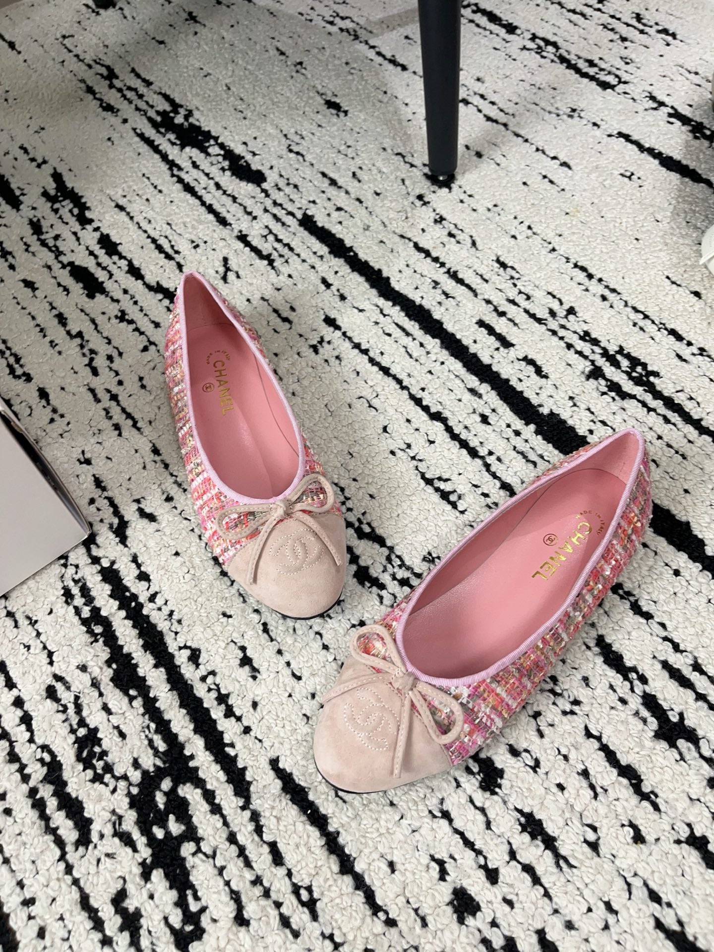 CC 26A Ballet Flat Stale Pink Suede Tweed 900738