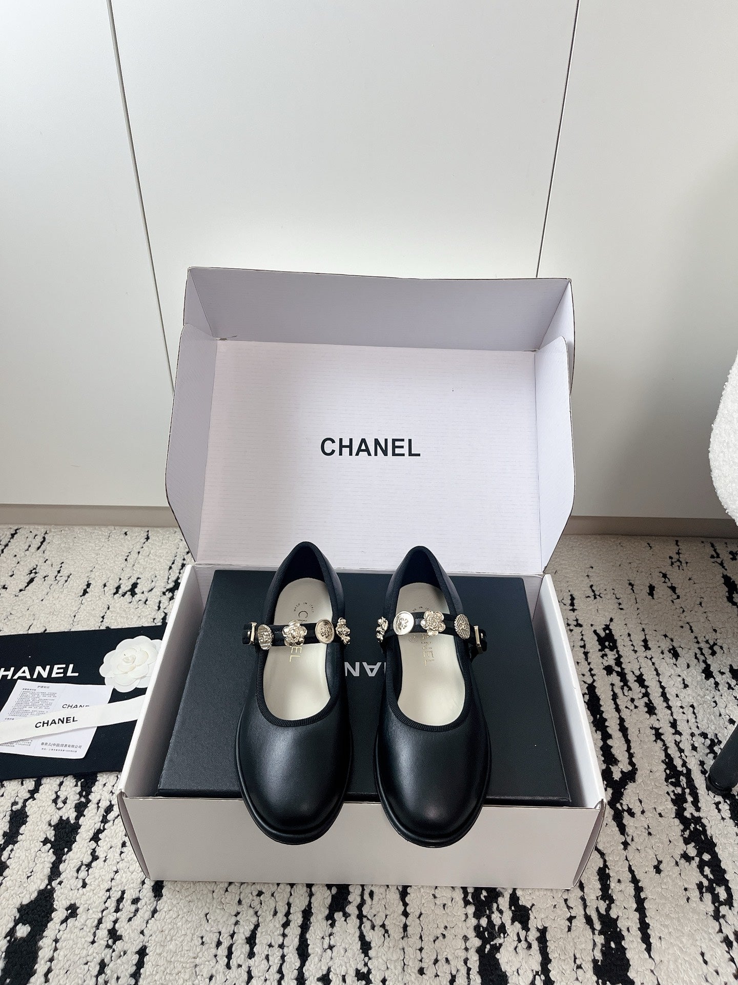 CC 26A Mary Jane Strap Black Sheepskin 900764