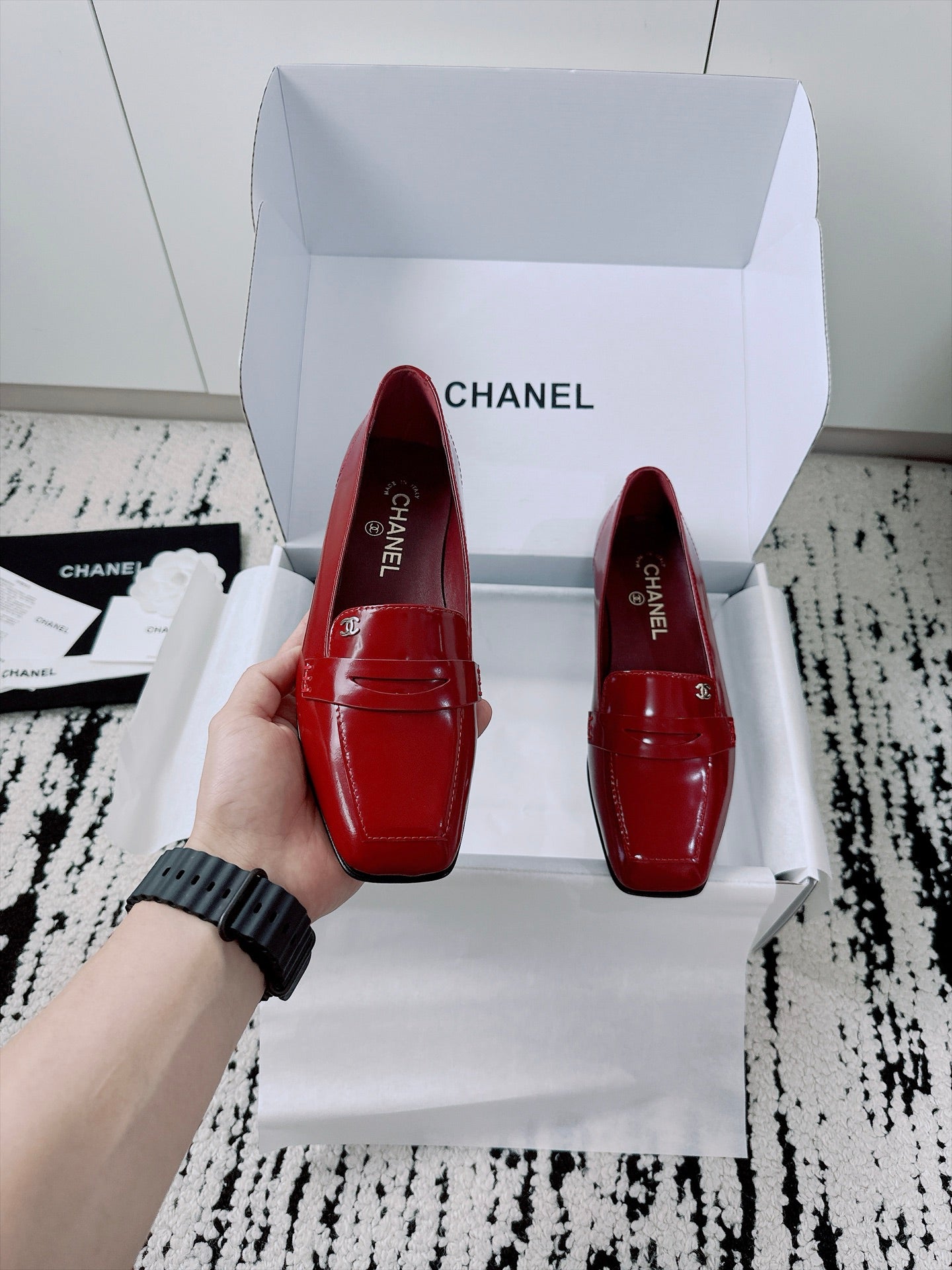 CC AW26 Mocassins Falt Red Shiny Leather 942471
