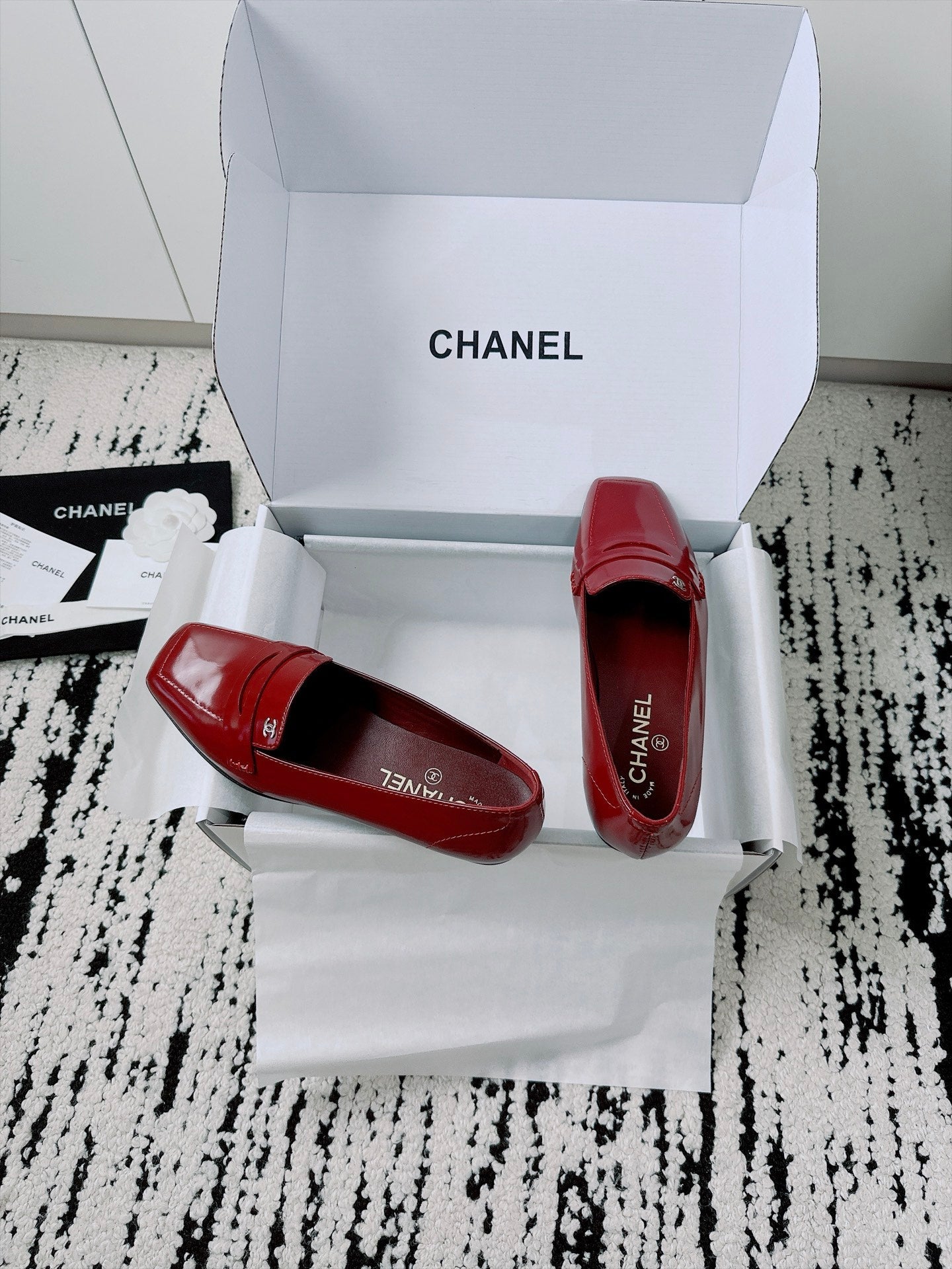 CC AW26 Mocassins Falt Red Shiny Leather 942471