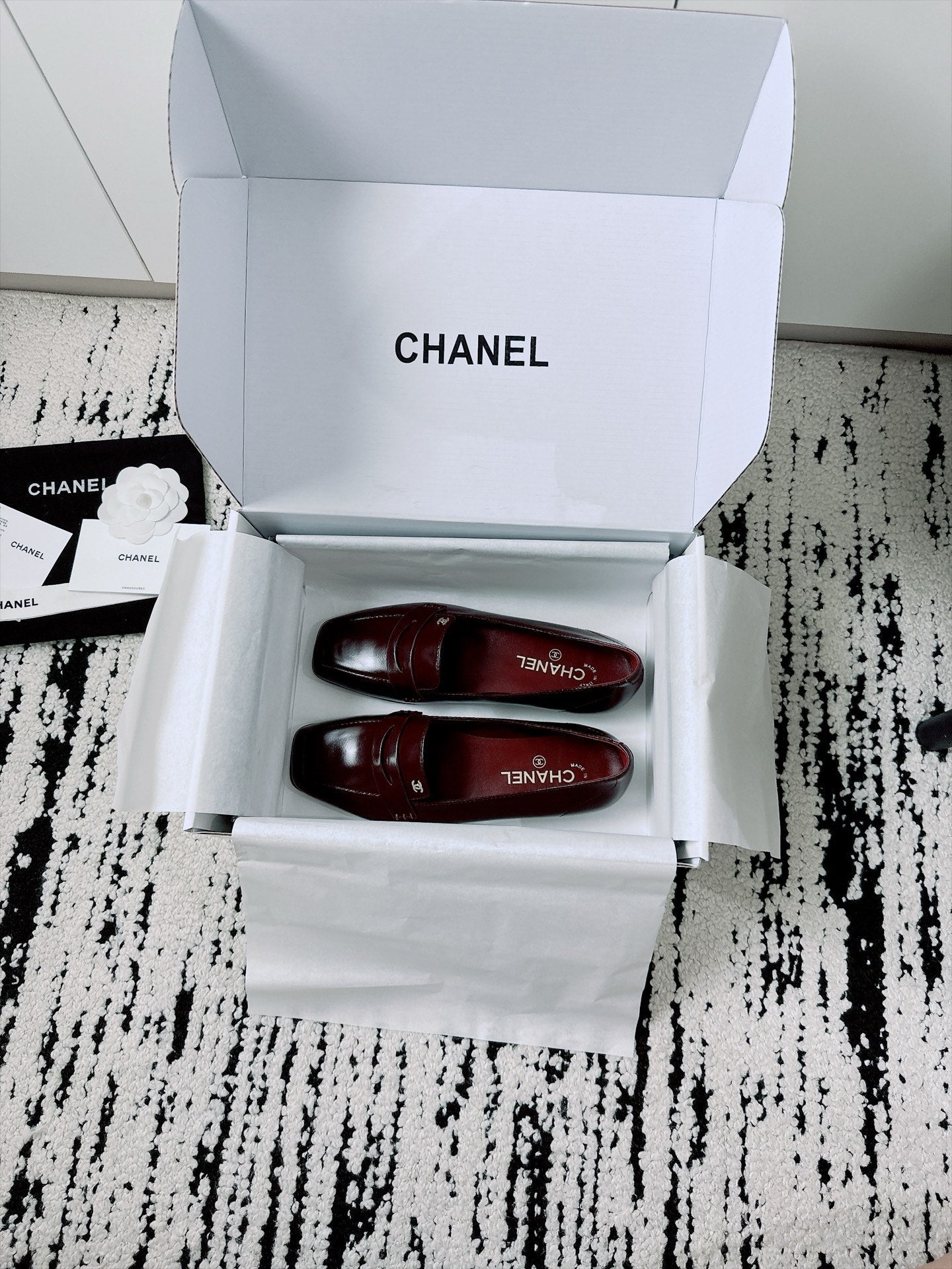 CC AW26 Mocassins Falt Bordeaux Shiny Leather 942739