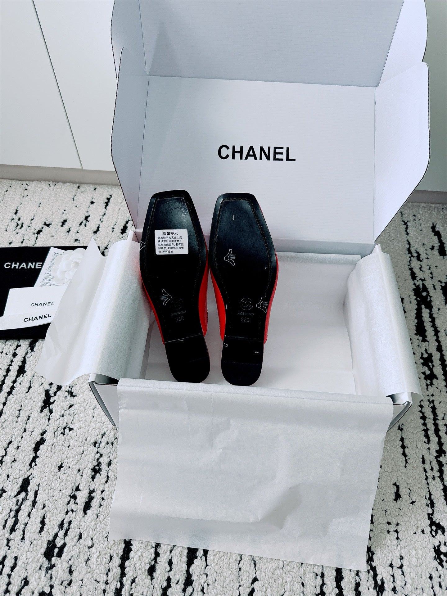 CC AW26 Mocassins Slingback Loafers Bright Red Shiny Leather 942467