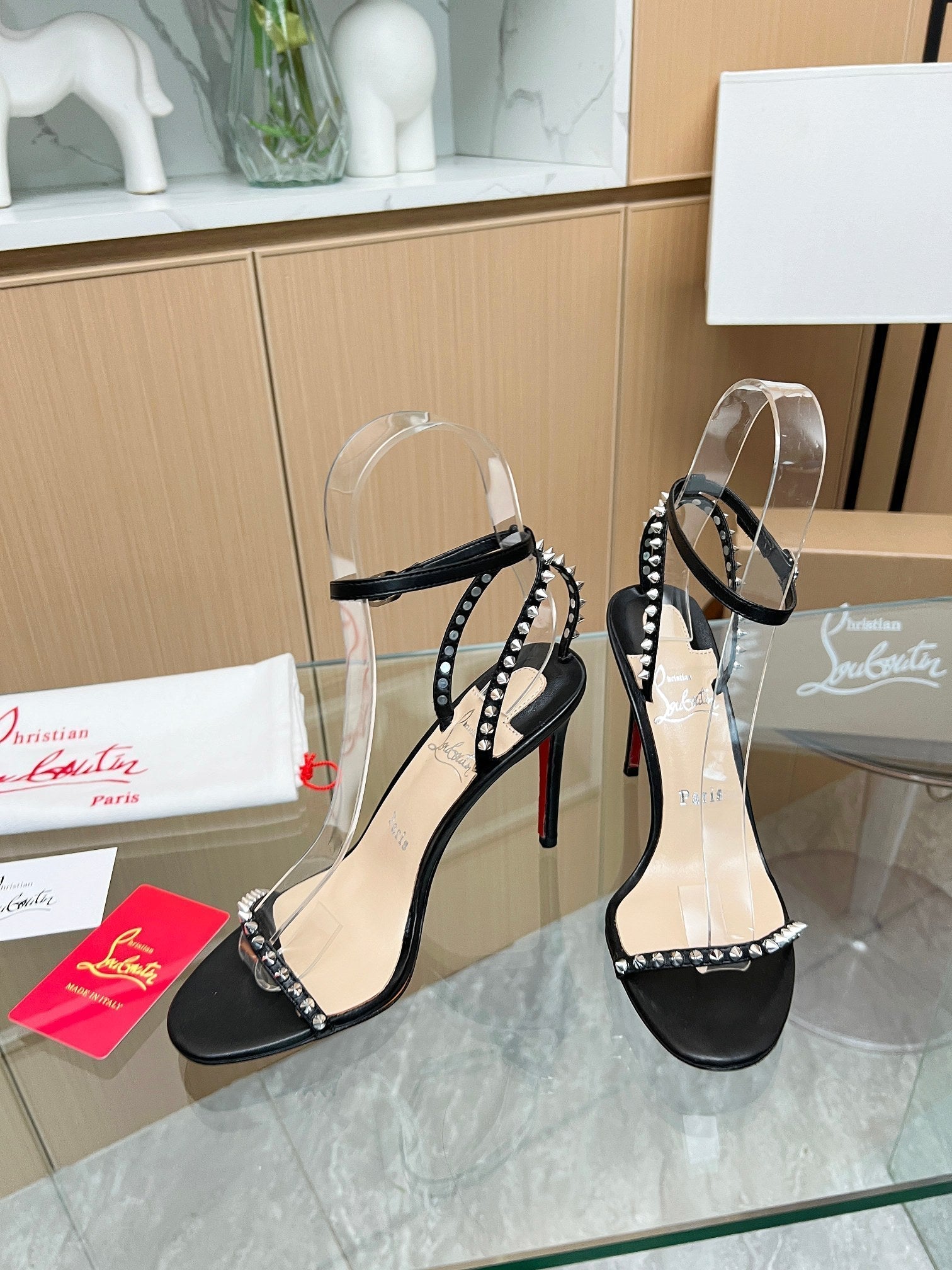 CL So Me 105 mm Strappy Sandals Black Imported Rivets with Sheepskin 251021