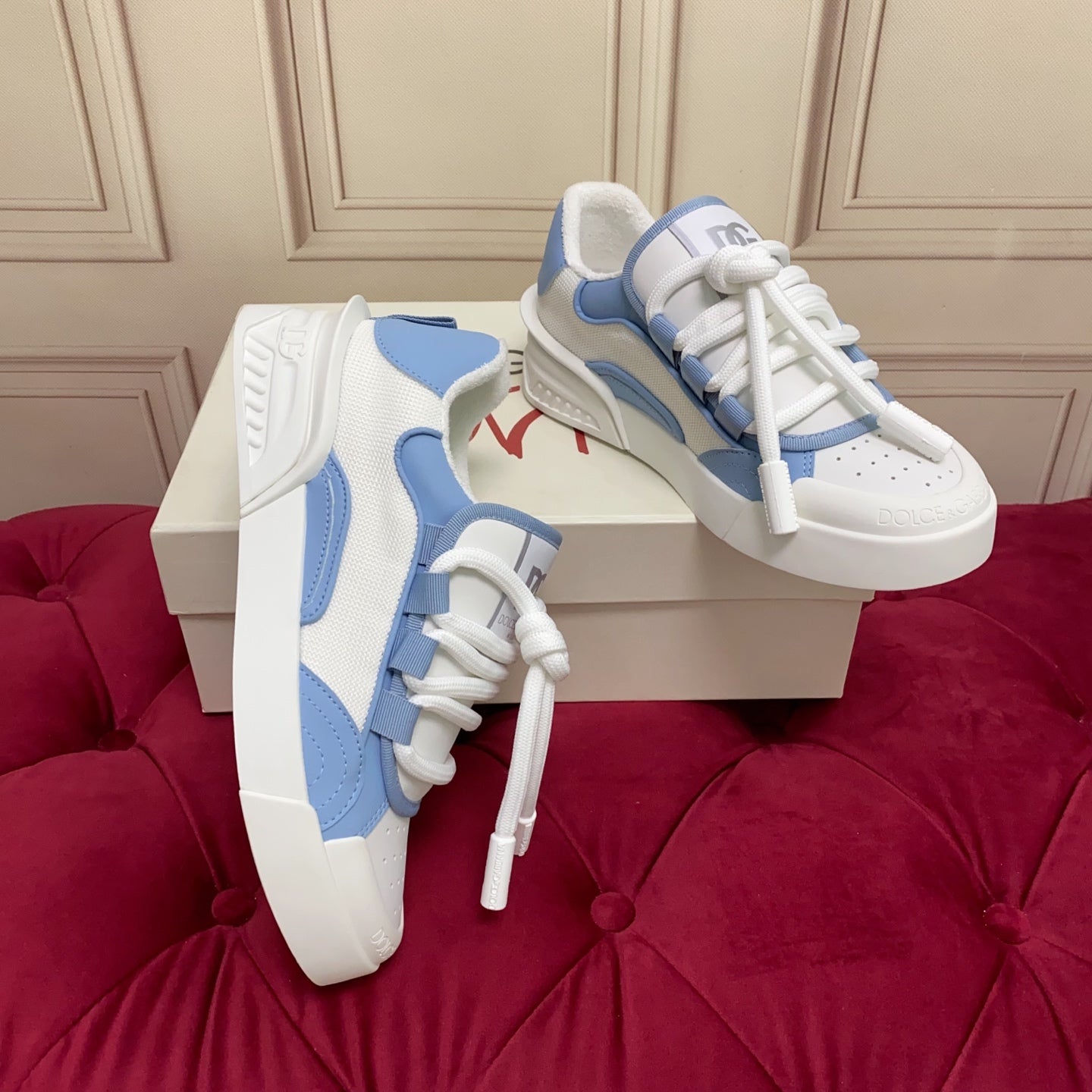DC 25 Casual Sports Shoes Elegant Light Blue Silk Cowhide & Mesh 271101