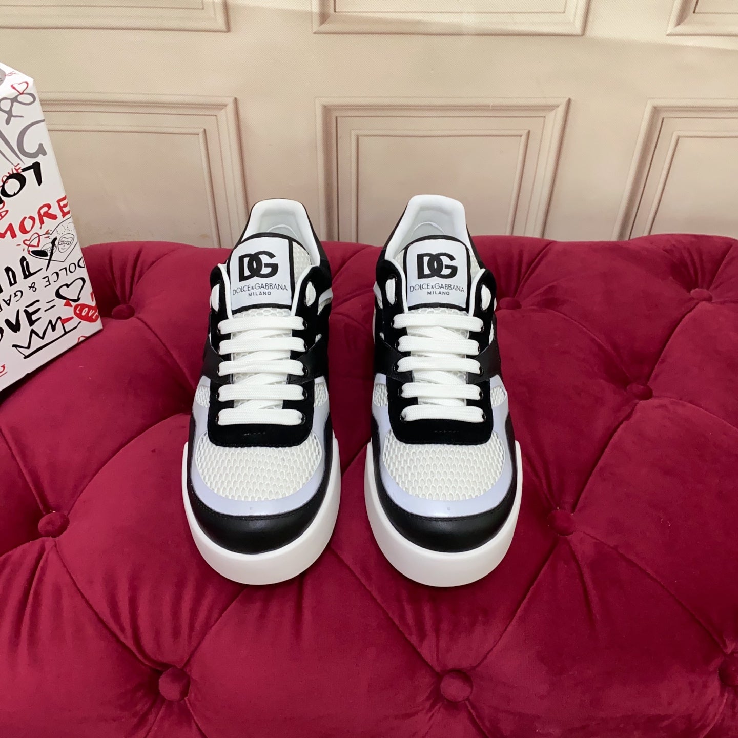 DC 25 Strobel Portofino Light Sneakers Black White Mesh & Sheepskin 271121