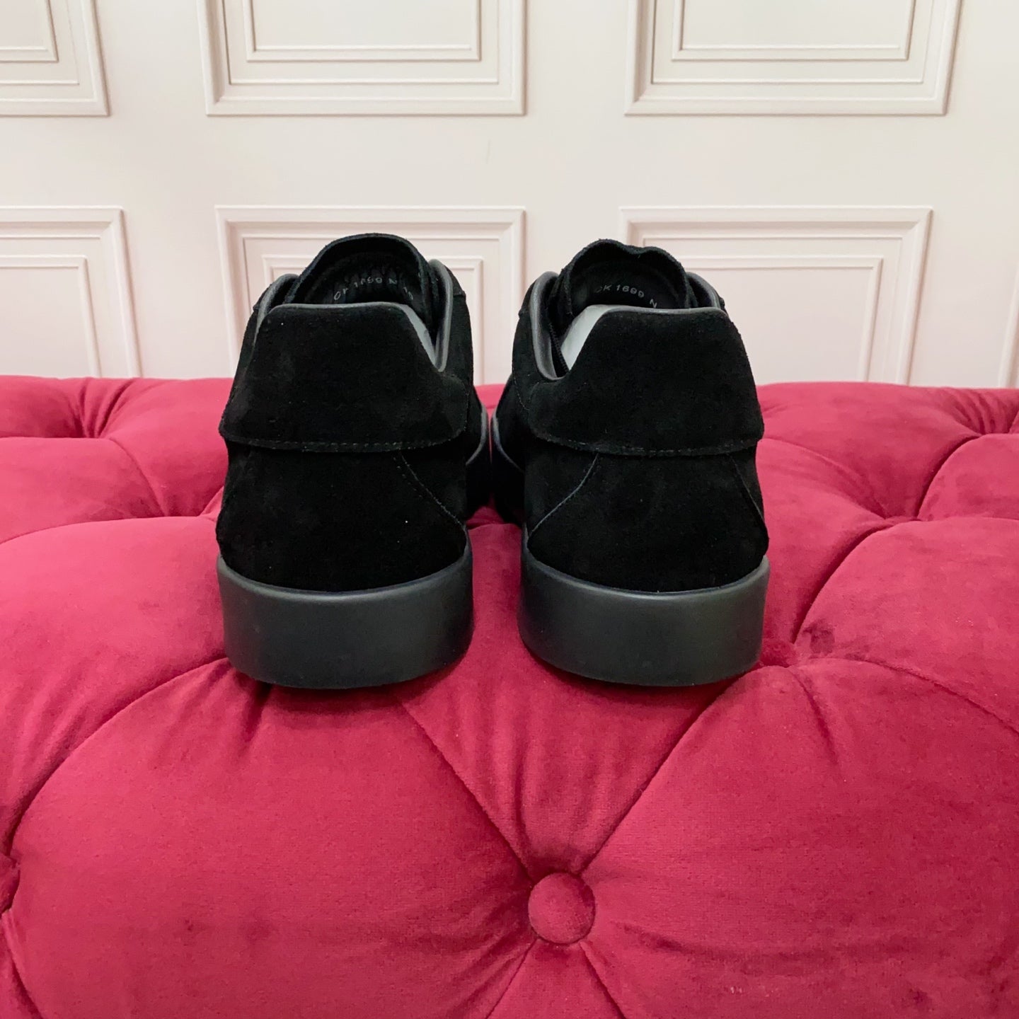 DC 25 Portofino Sneakers Black Suede & Sheepskin 333873