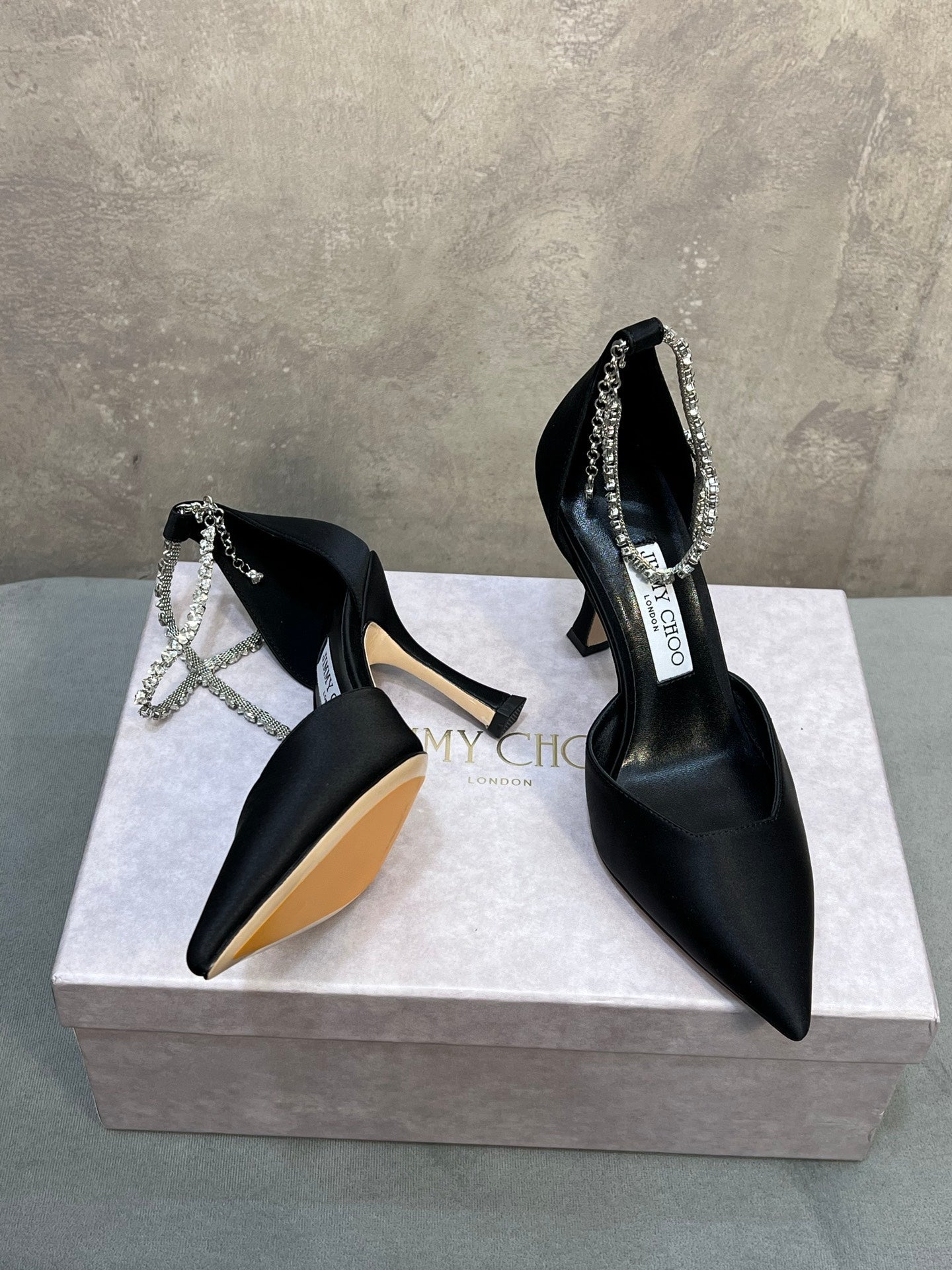 Jimmy 26 Stevie Pump 10cm Black Crystal Satin 682959