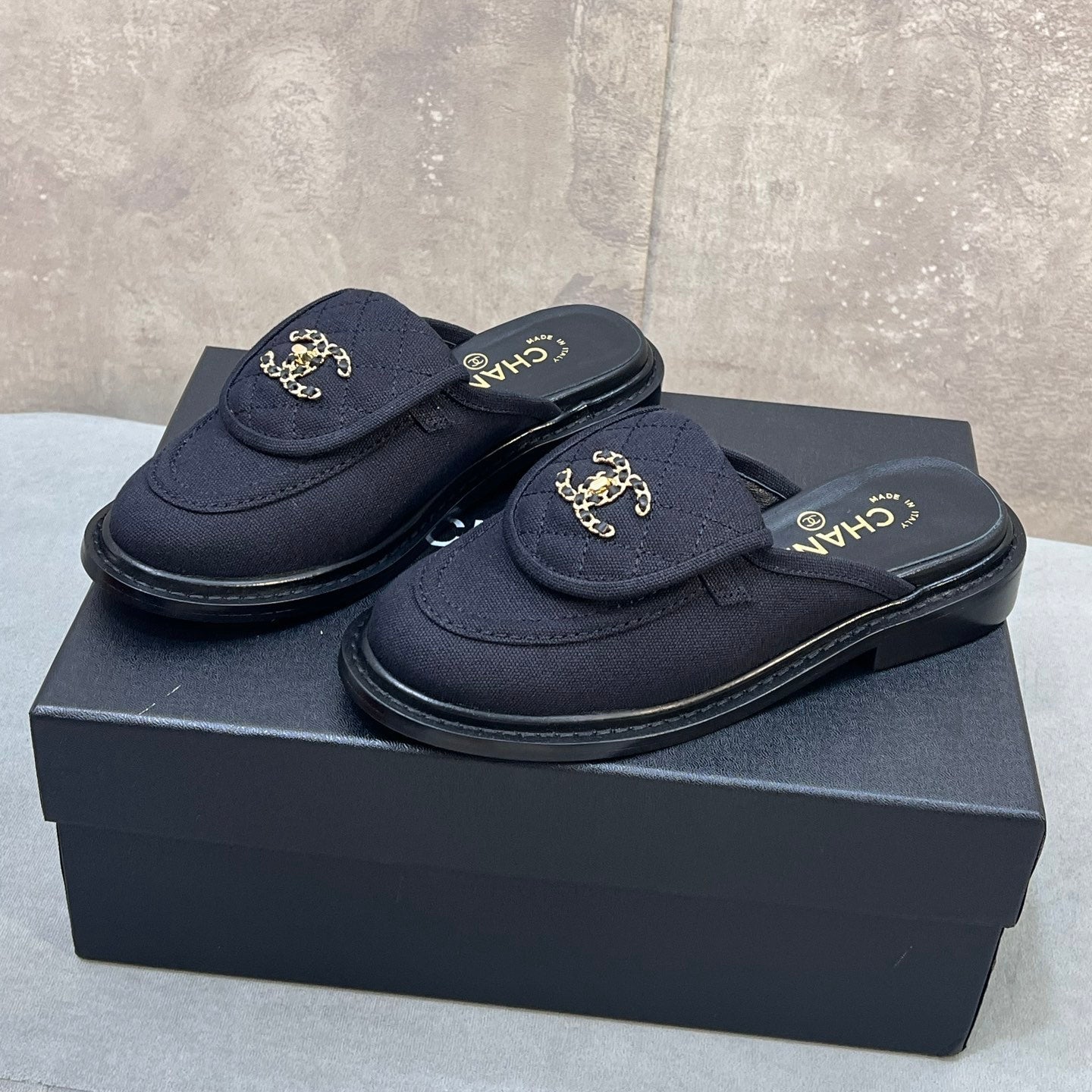 CC 26s Mule Loafers Black Canvas With Quilted Flap