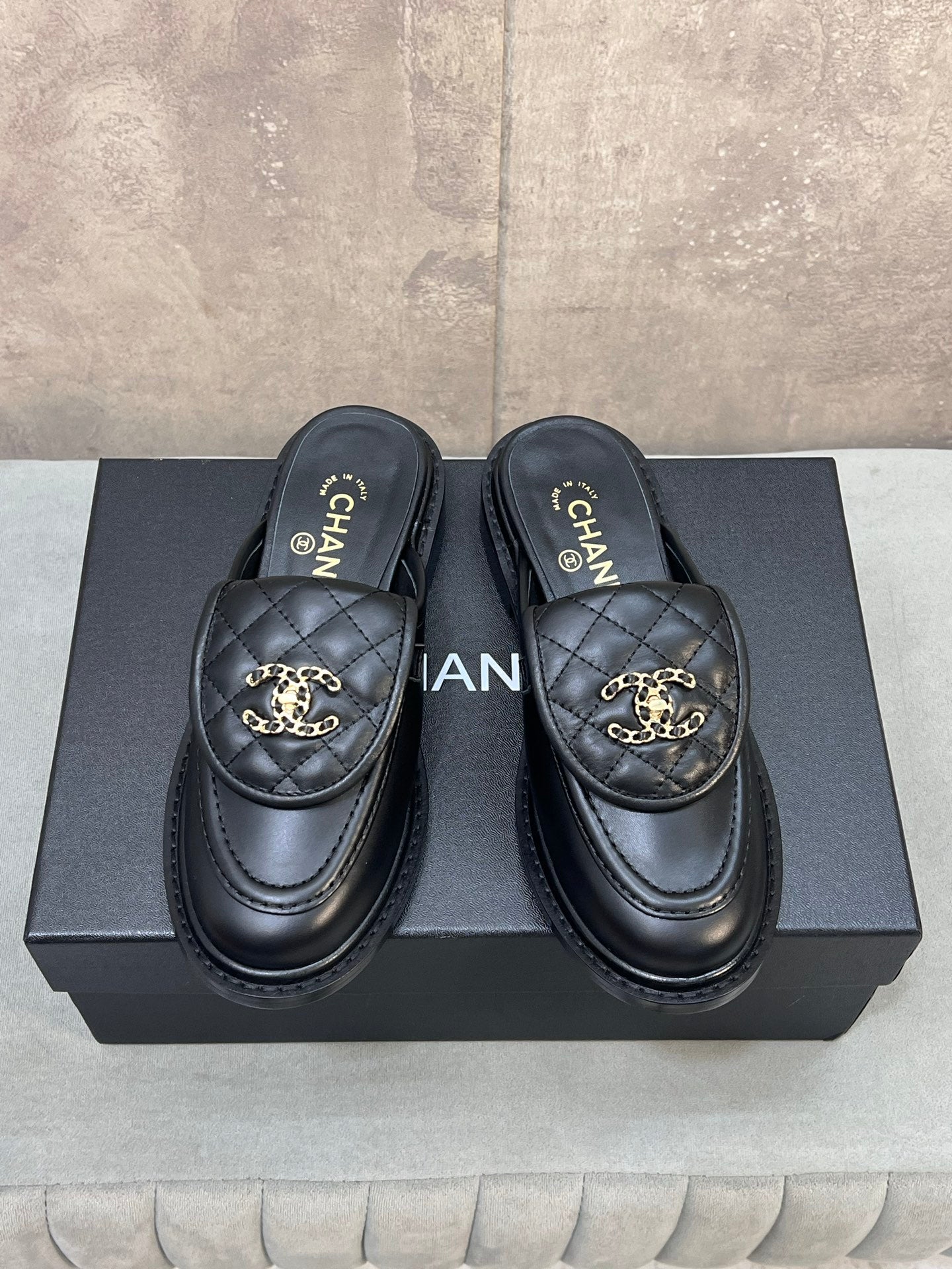 CC 26s Mule Loafers Black Calfskin With Quilted Flap