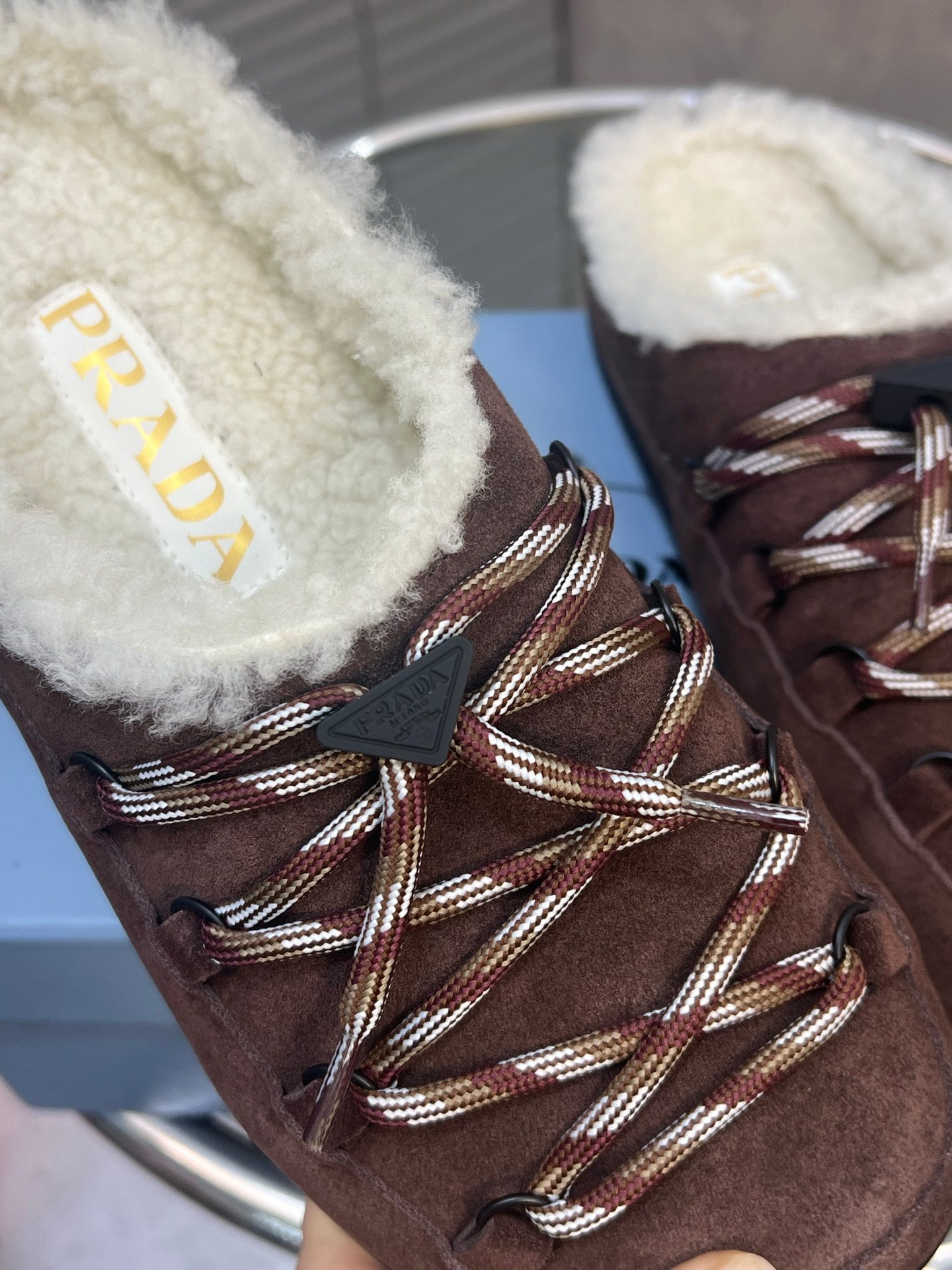 Prada 26s Mules Lace-up Cream Suede Shearing 952899