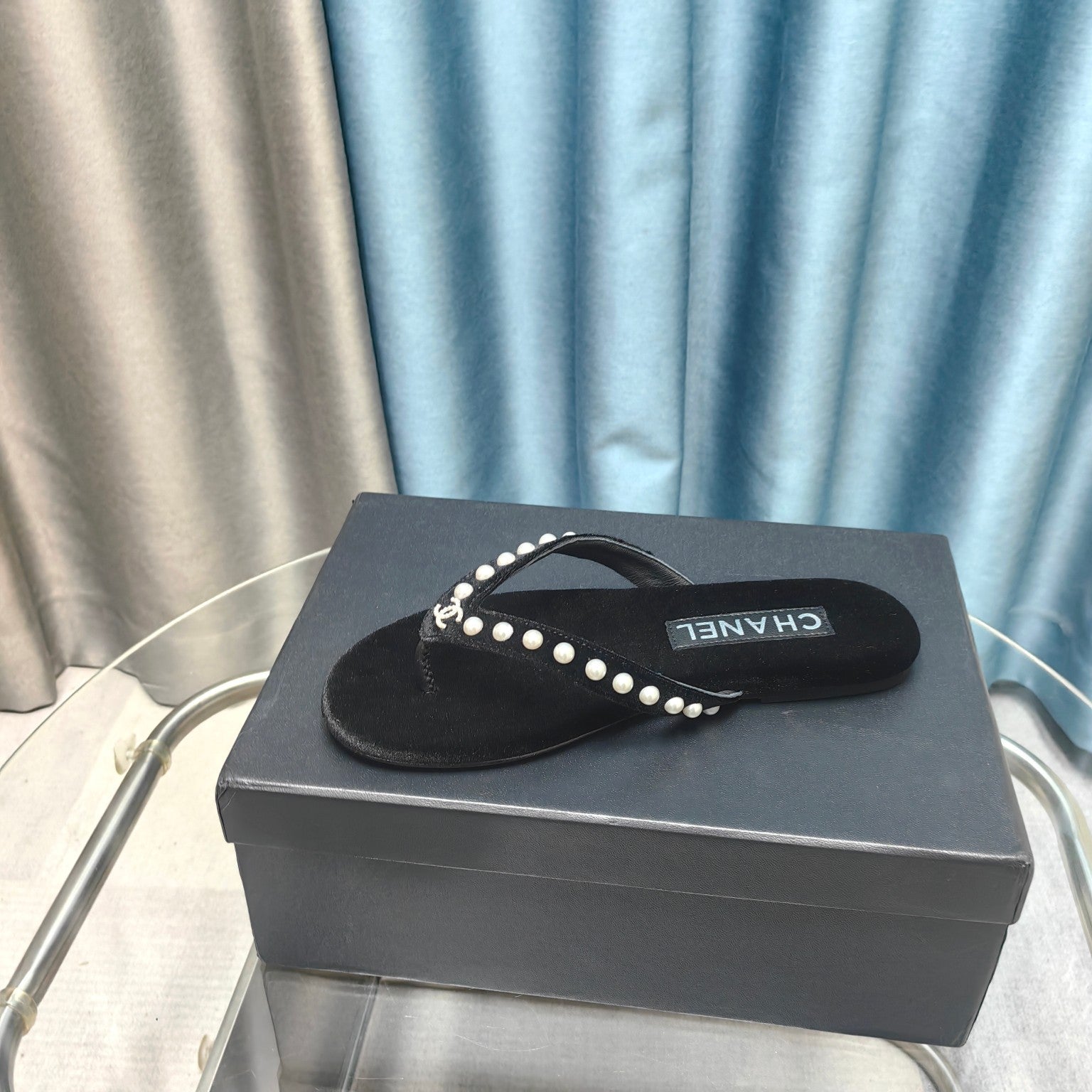 CC Thong Black Velvet Pearl