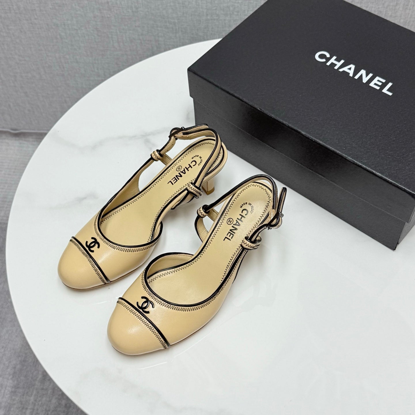 CC 25 Slingback 50mm Beige Black Sheepskin 368798