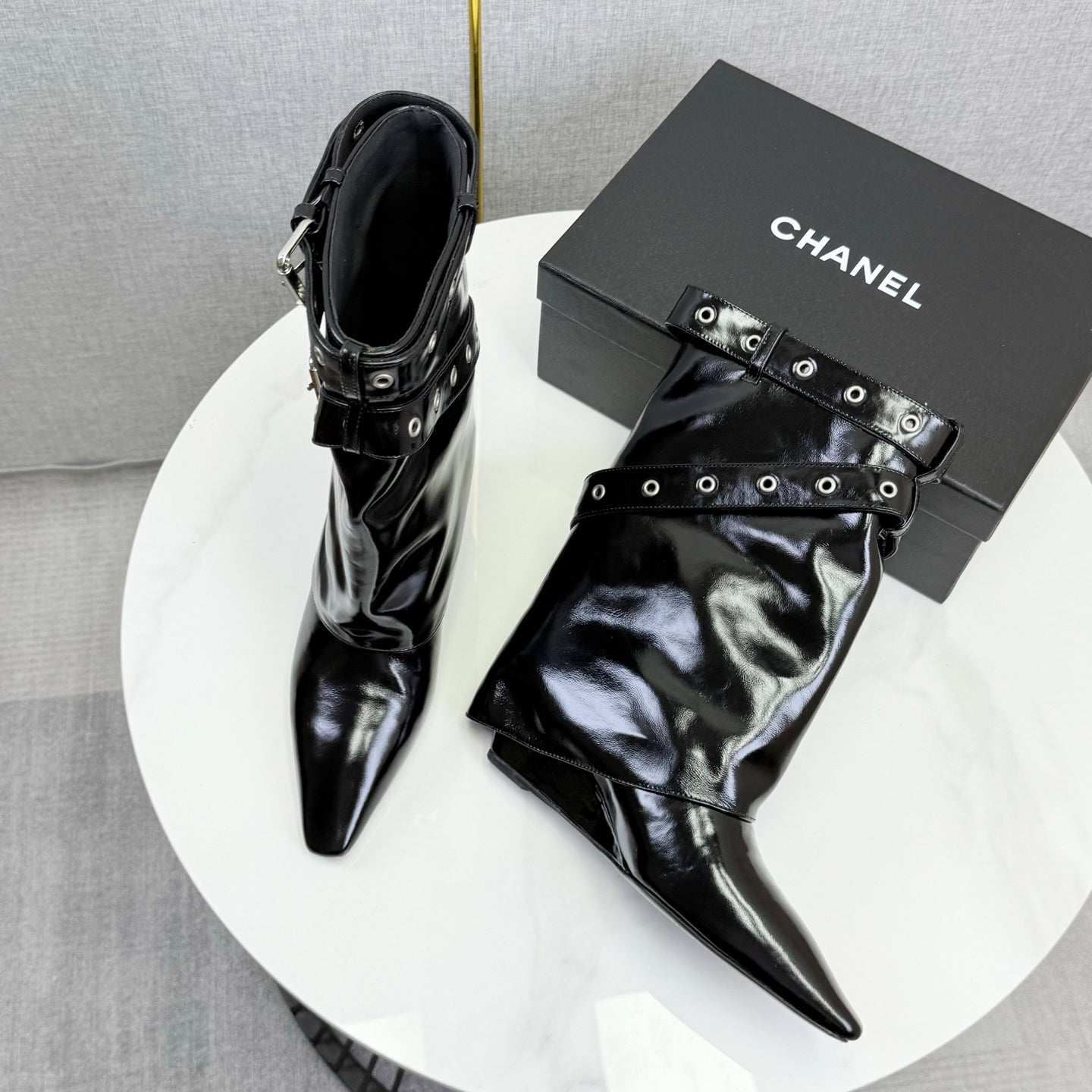 CC 26s Knight Martin Boots Black Sheepskin 620410