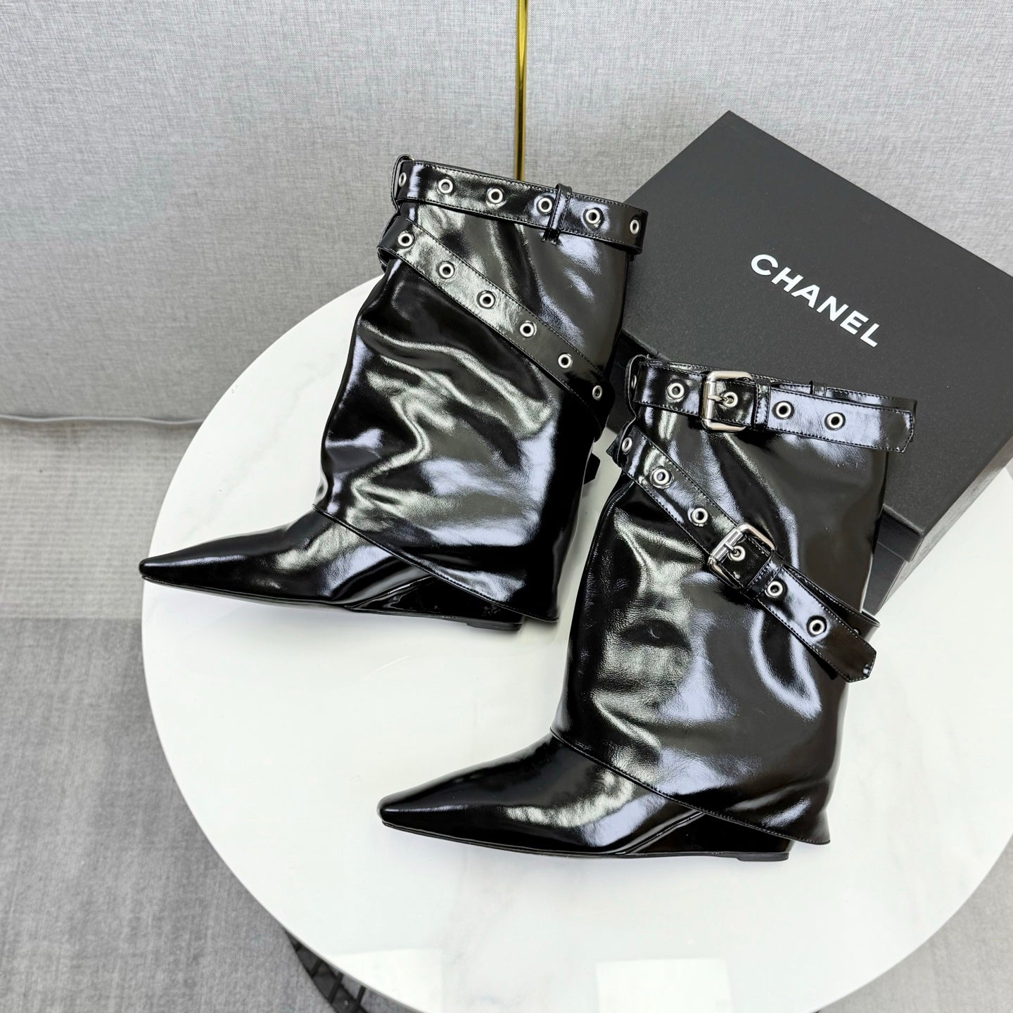 CC 26s Knight Martin Boots Black Sheepskin 620410
