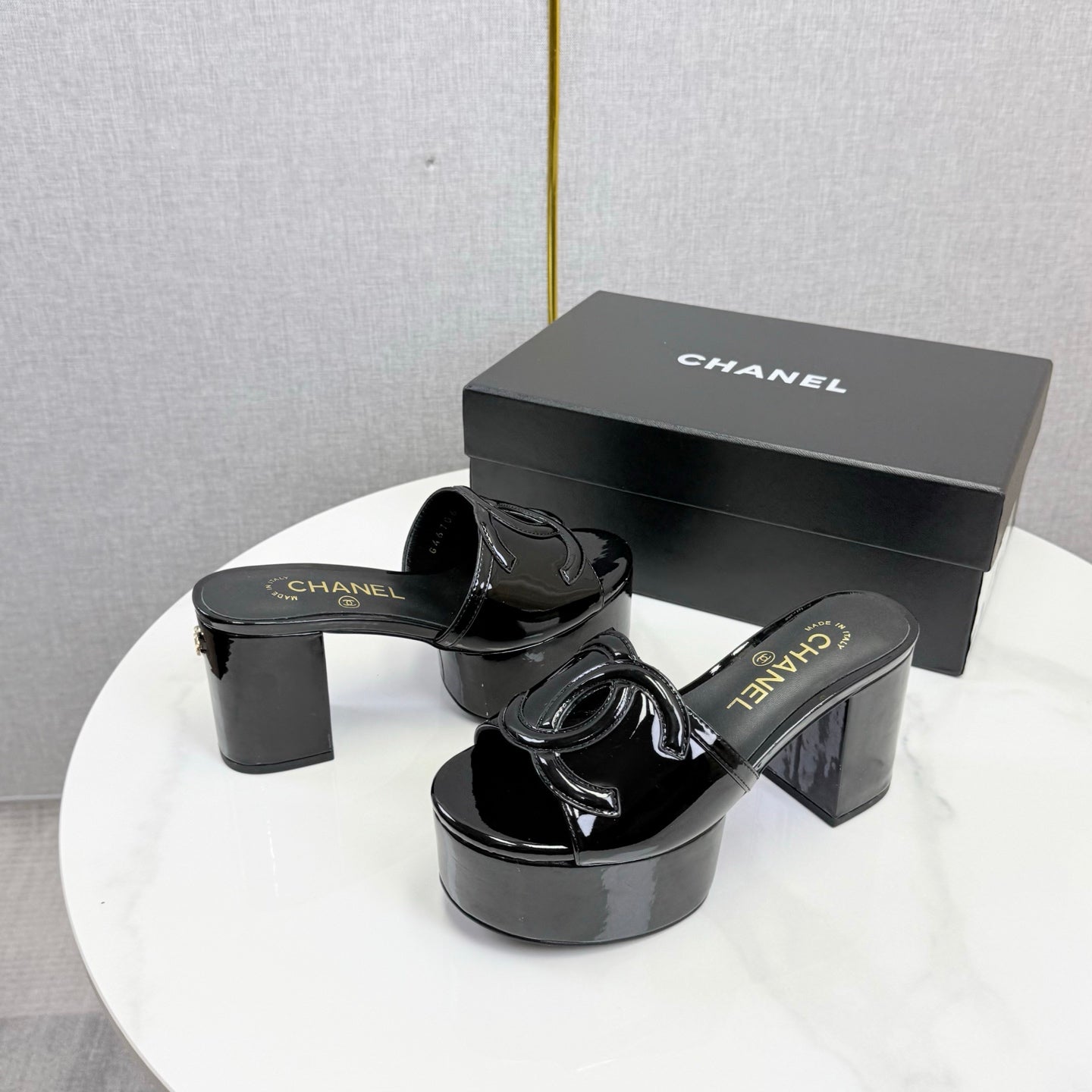 CC 26s Block Heel Sandals 10cm Black Patent Calfskin