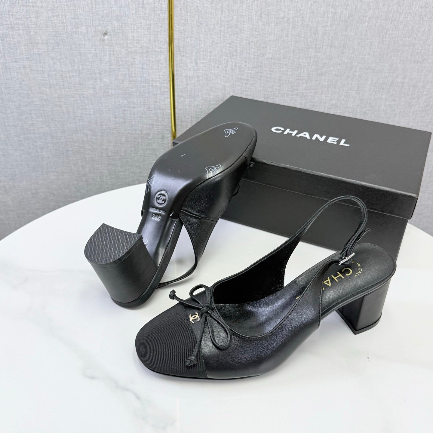 CC 26s Slingback Heels 4.5cm Black Lambskin Fabric